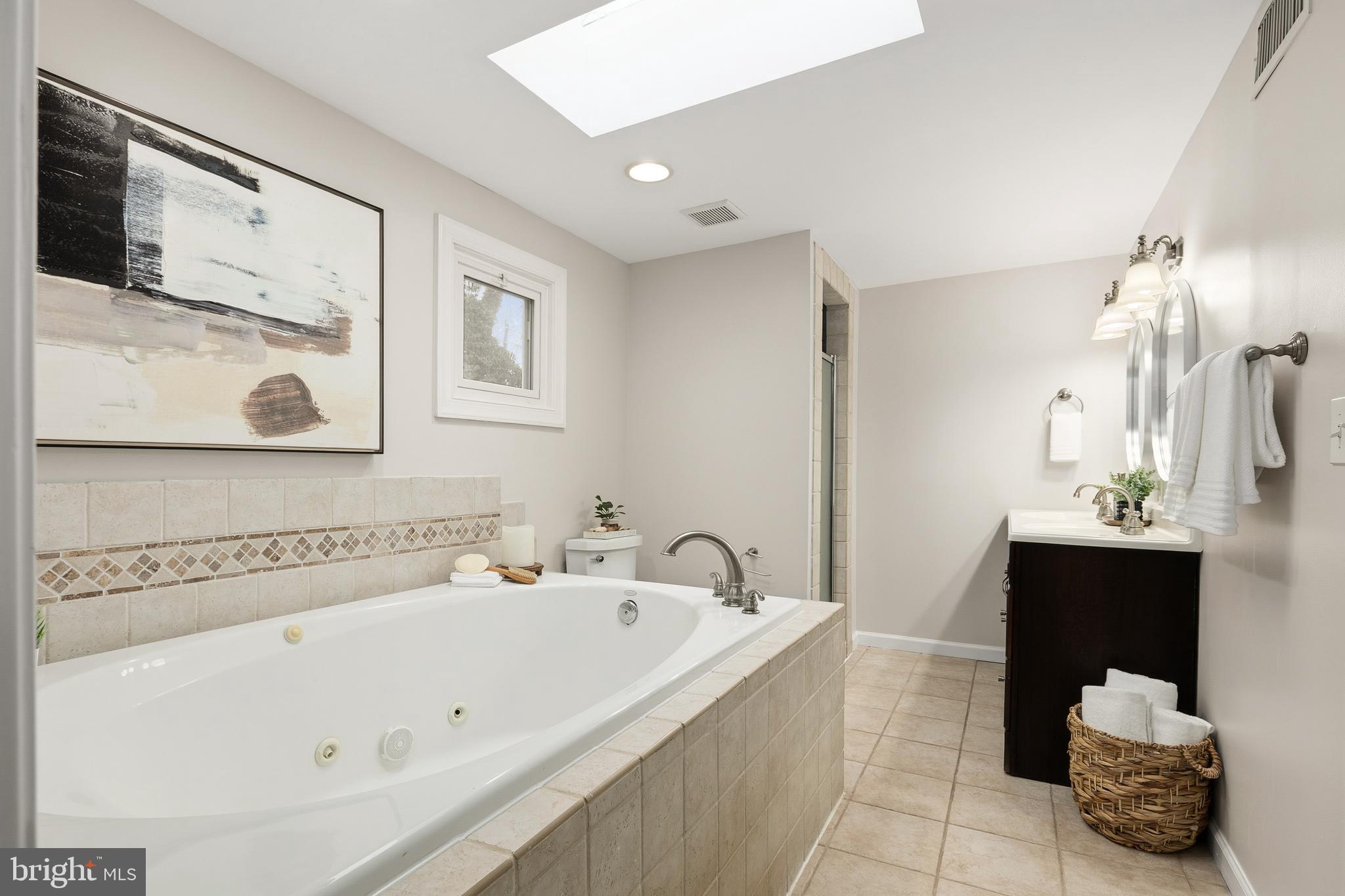 TYLER PARK - Residential