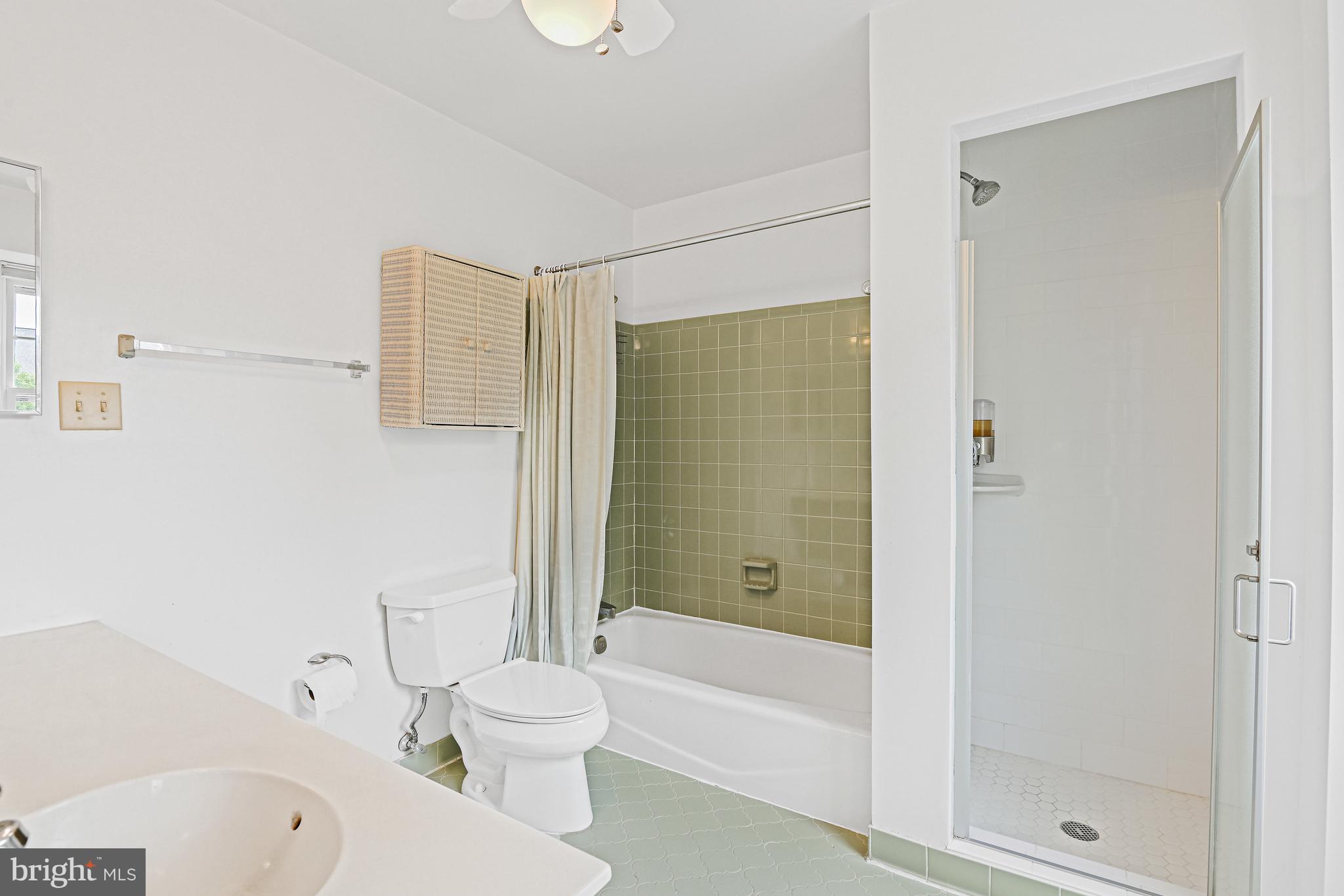 HAMEL HILL - Residential