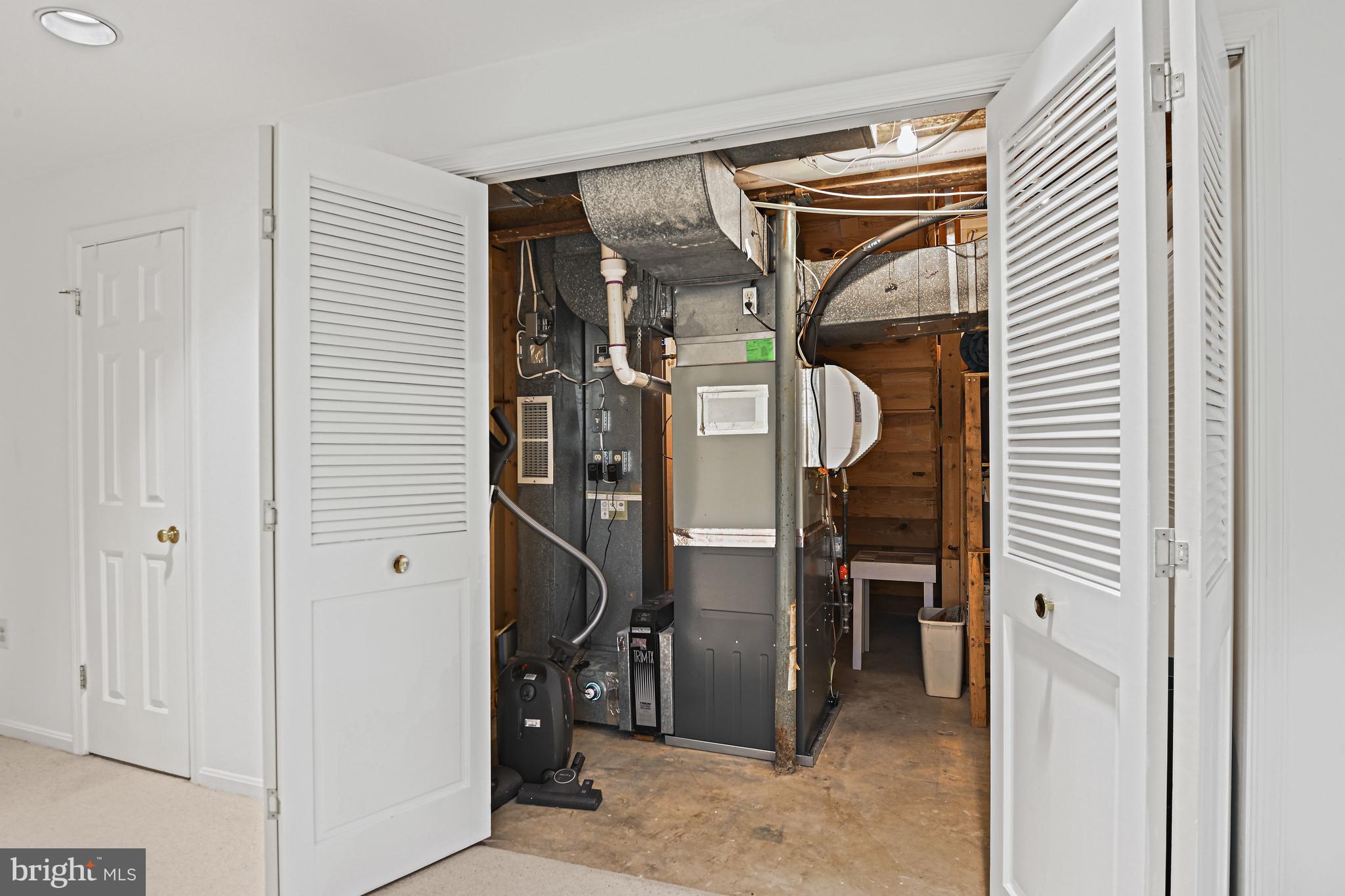 HAMEL HILL - Residential