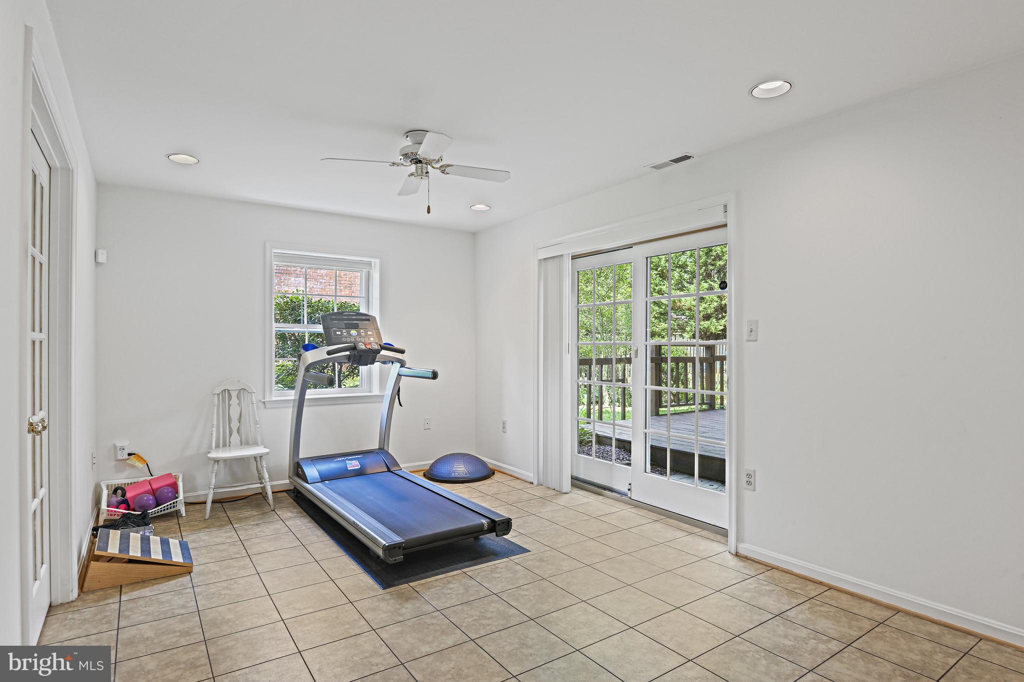 HAMEL HILL - Residential