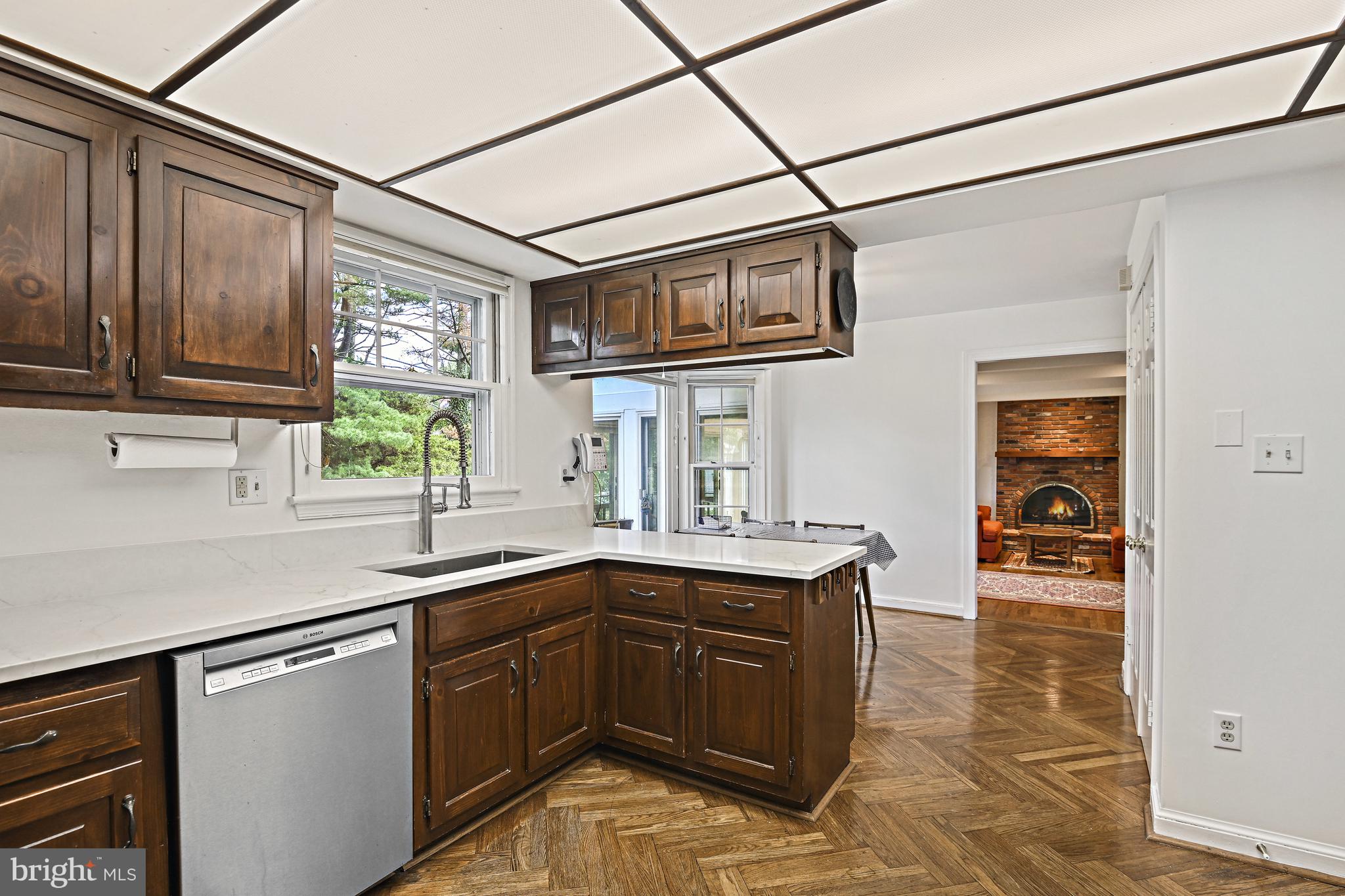 HAMEL HILL - Residential