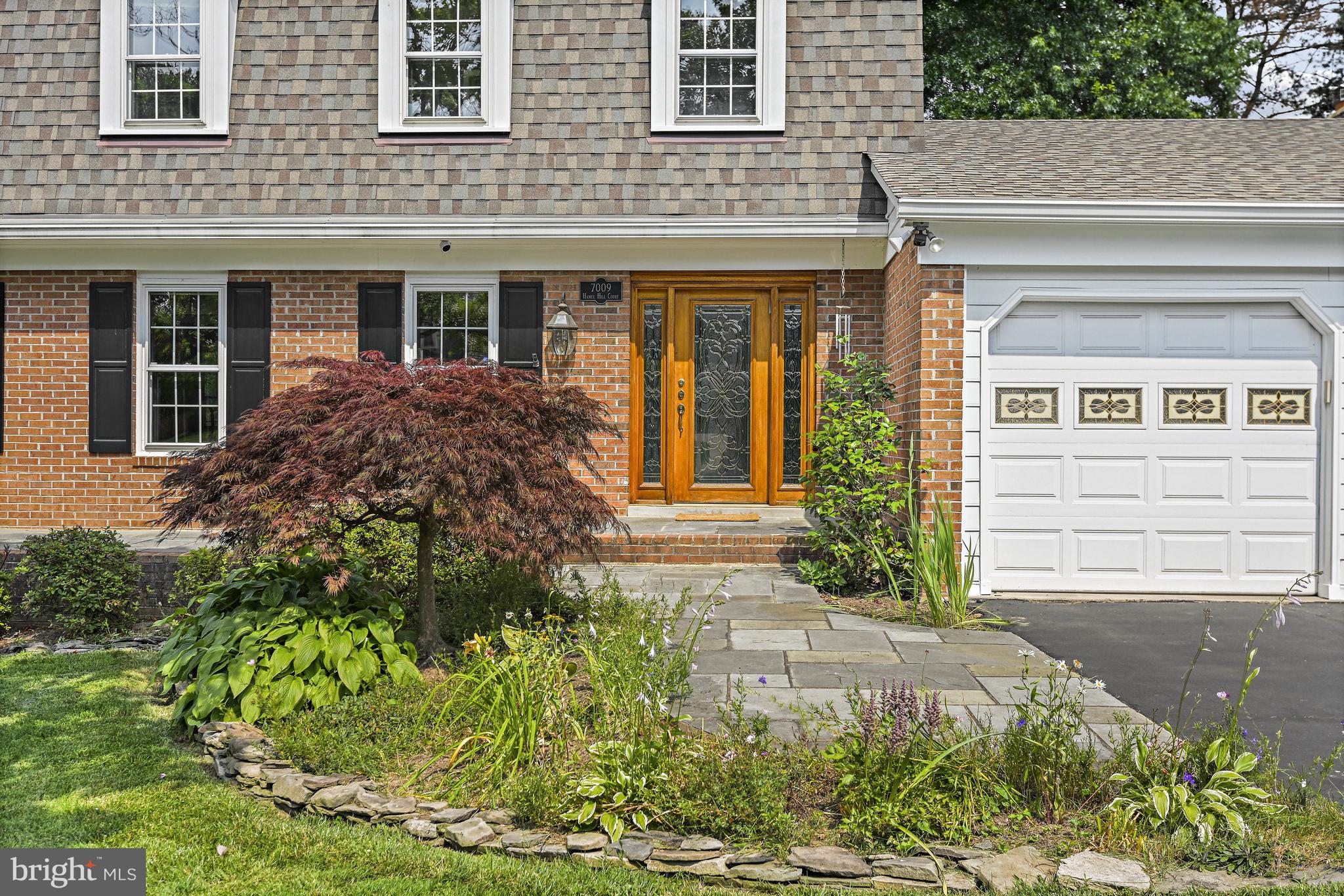 HAMEL HILL - Residential