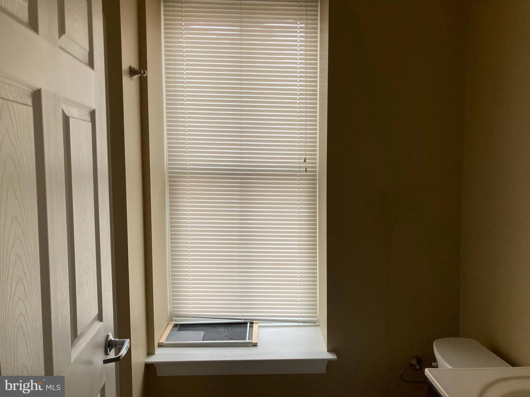 Hagerstown, Maryland 21740, United States, 2 Bedrooms Bedrooms, ,2 BathroomsBathrooms,Residential,Active,202850