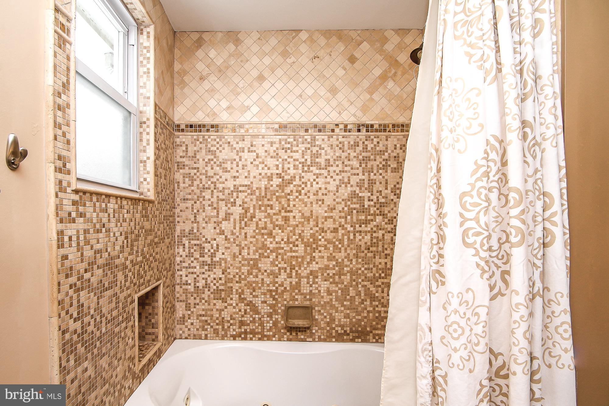 HAMILTON HEIGHTS - Residential