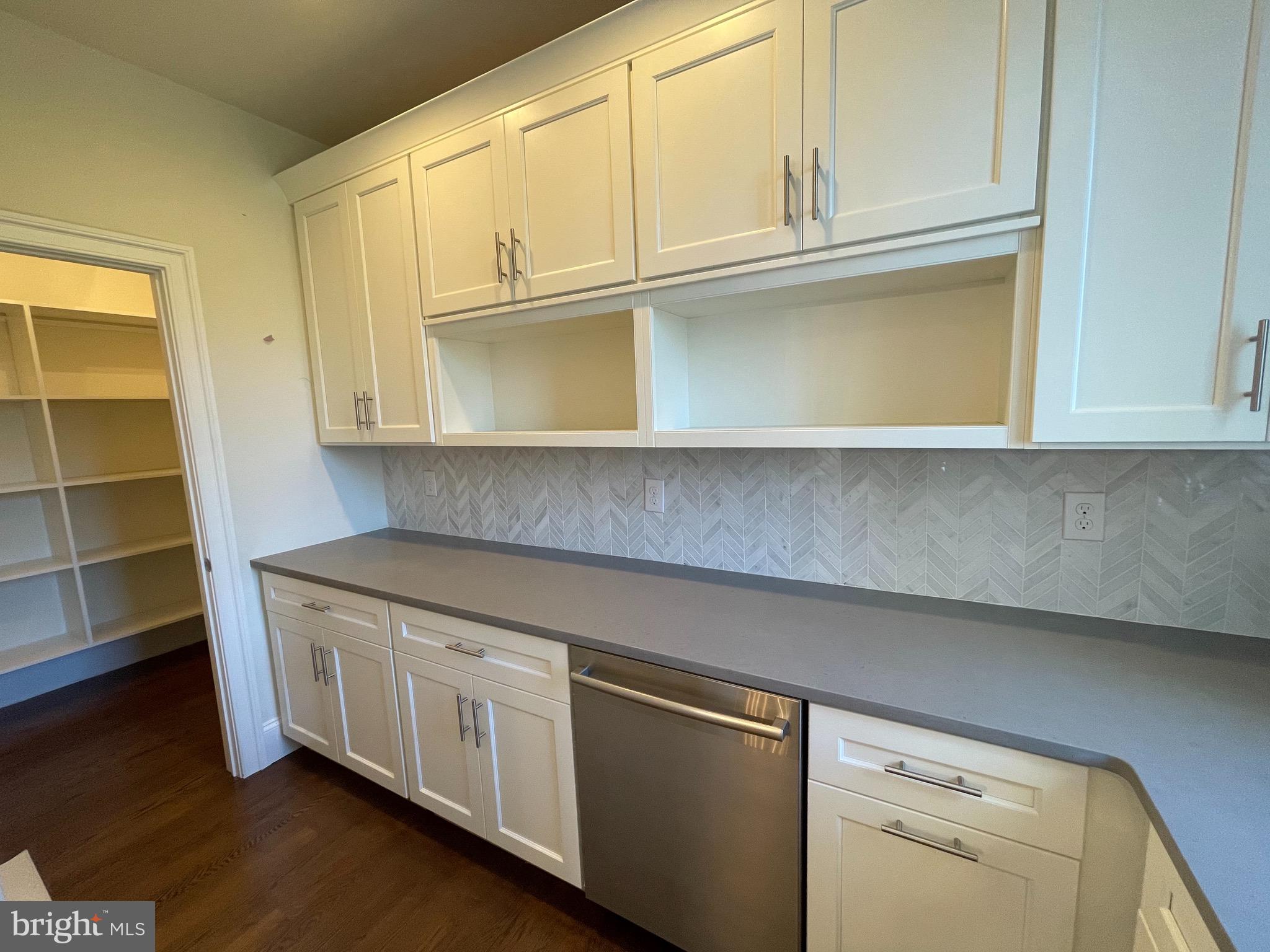 BOXWOOD HILL AT WAYNE - Residential