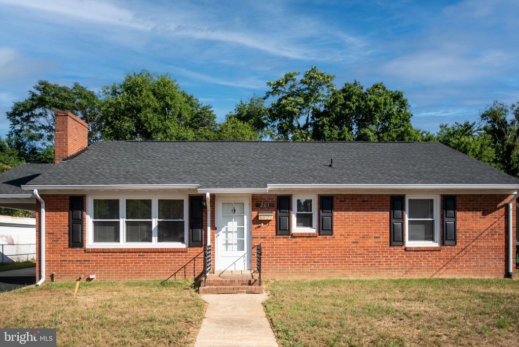 Photo of 201 Rumford Road, FREDERICKSBURG, VA 22405 (MLS # VAST2046592)