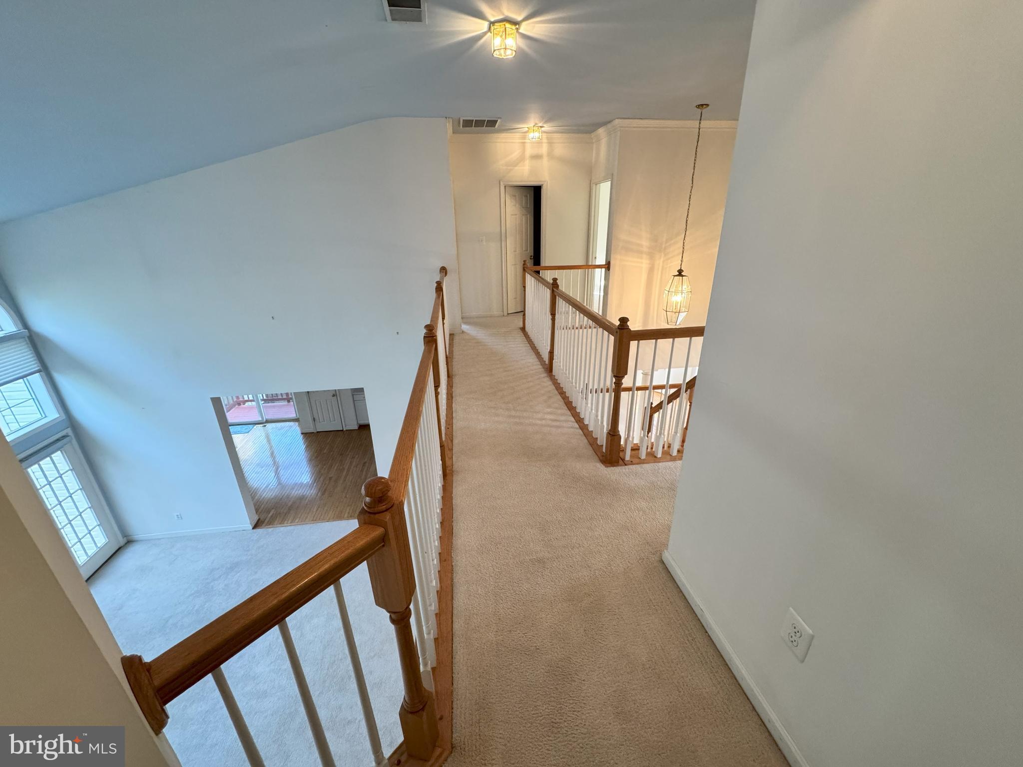 VICTORIA OAKS - Residential Lease