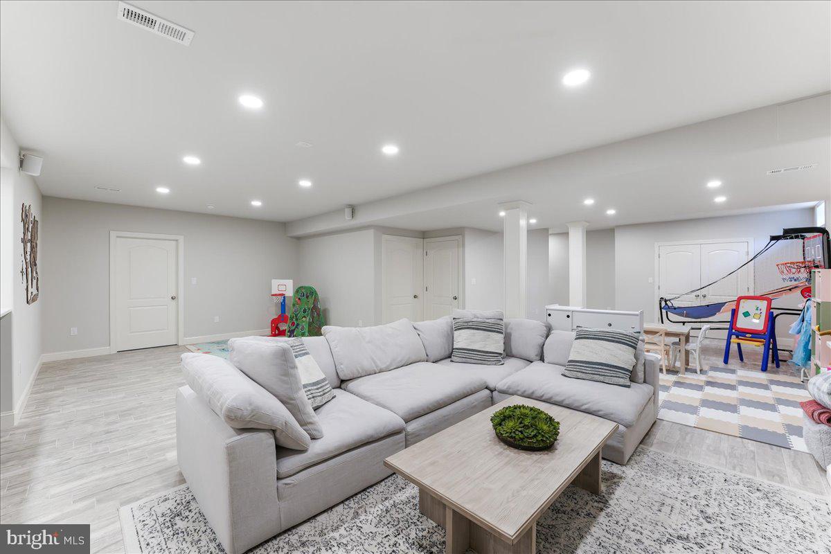 WILLINGHOUSE PRESERV - Residential