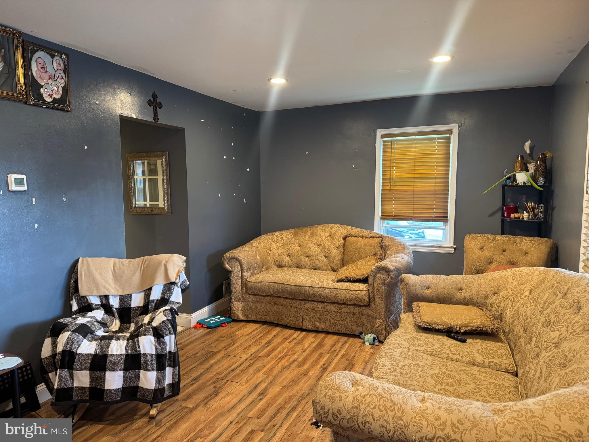 HILLCREST HEIGHTS - Residential
