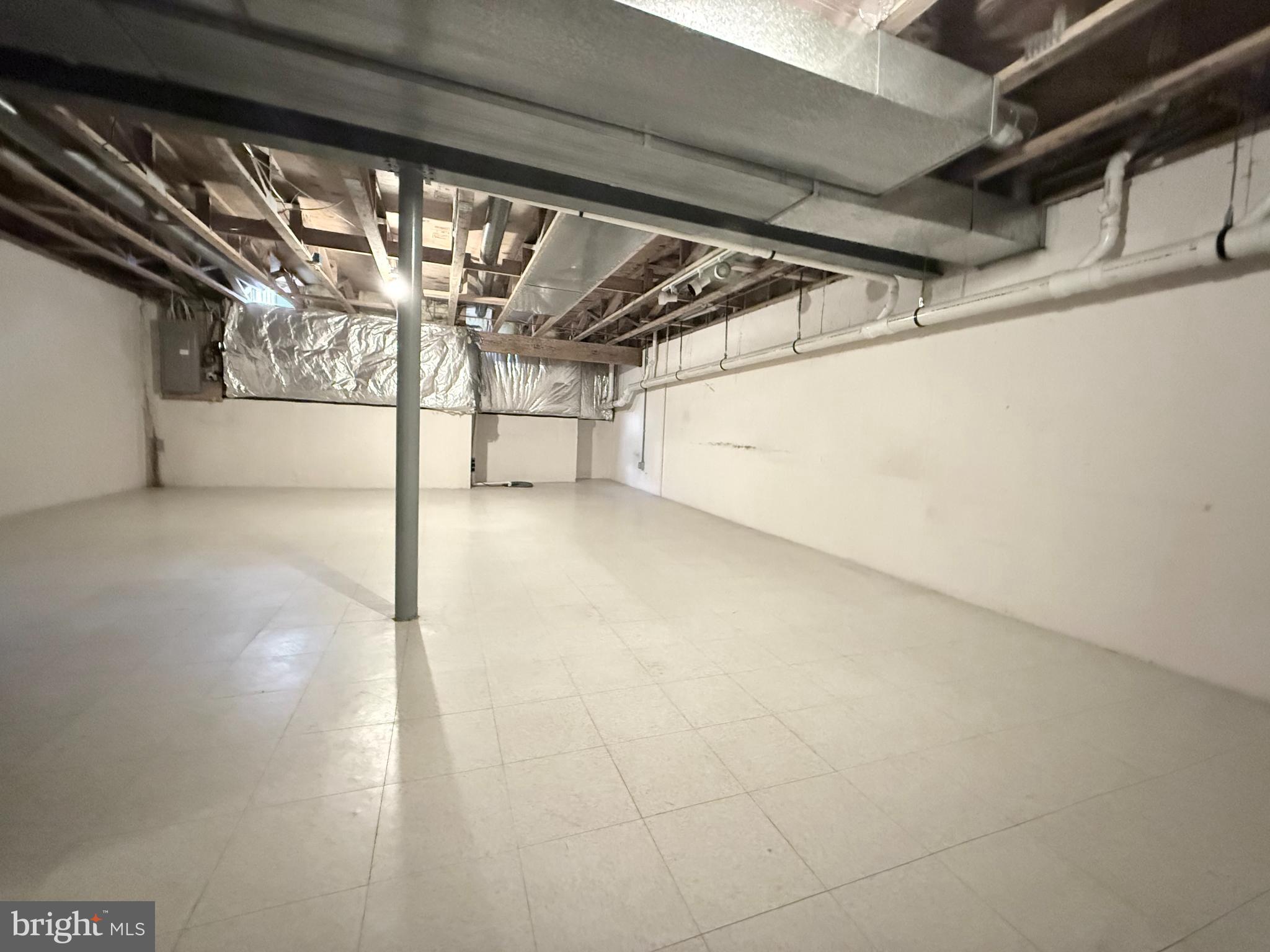 SPRUCE MILL - Residential Lease