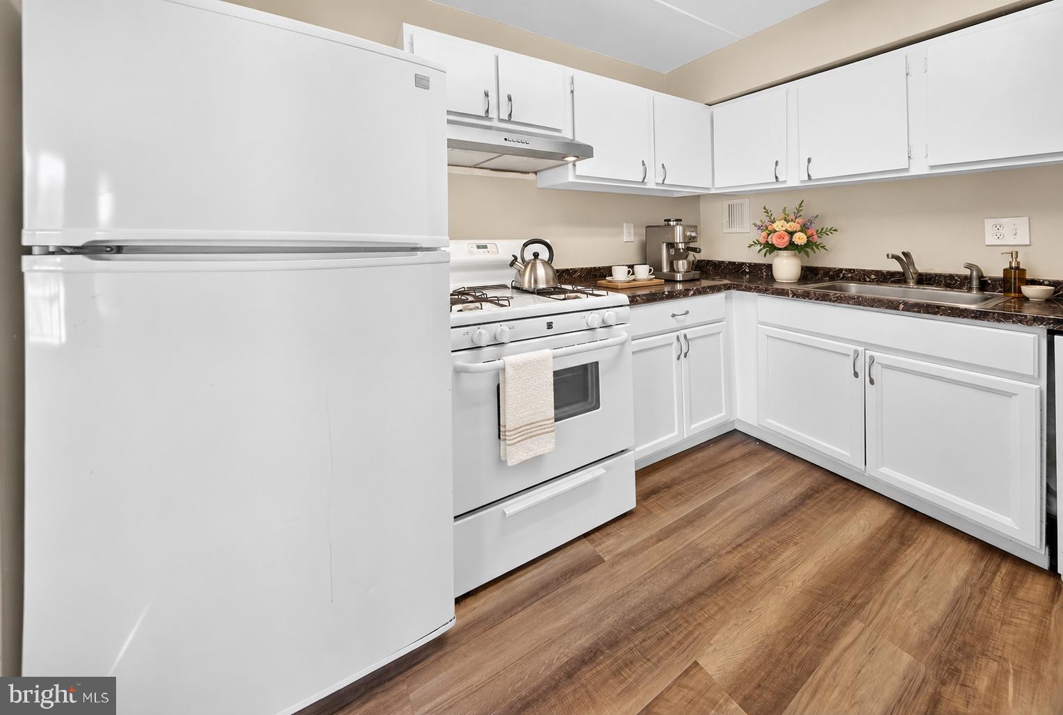 2622 WAGON DRIVE 320