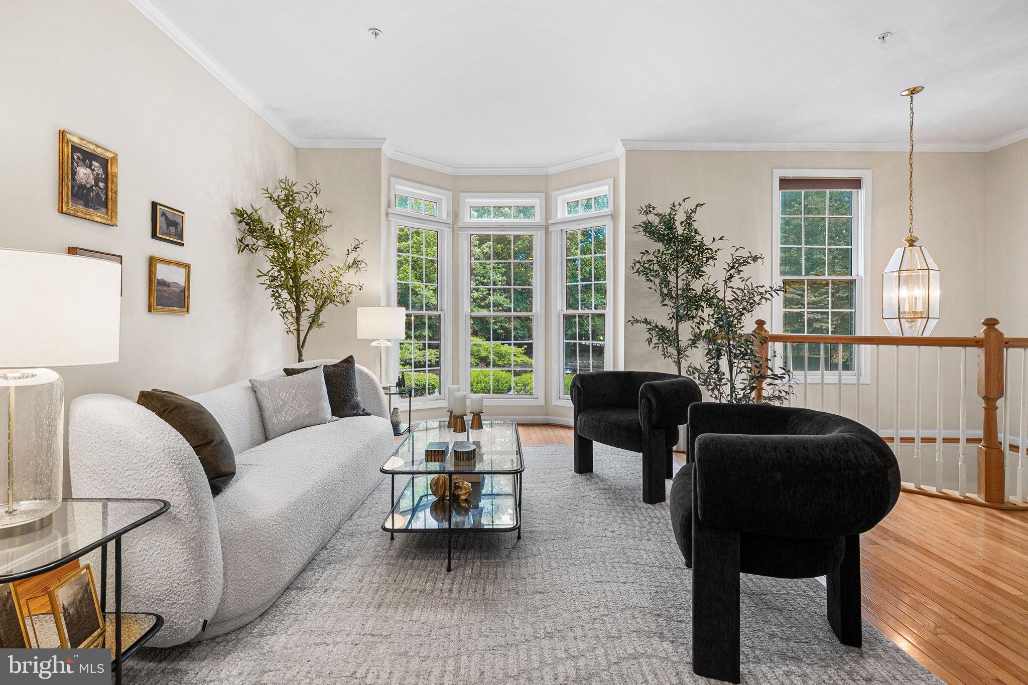 WOOTTON OAKS - Residential