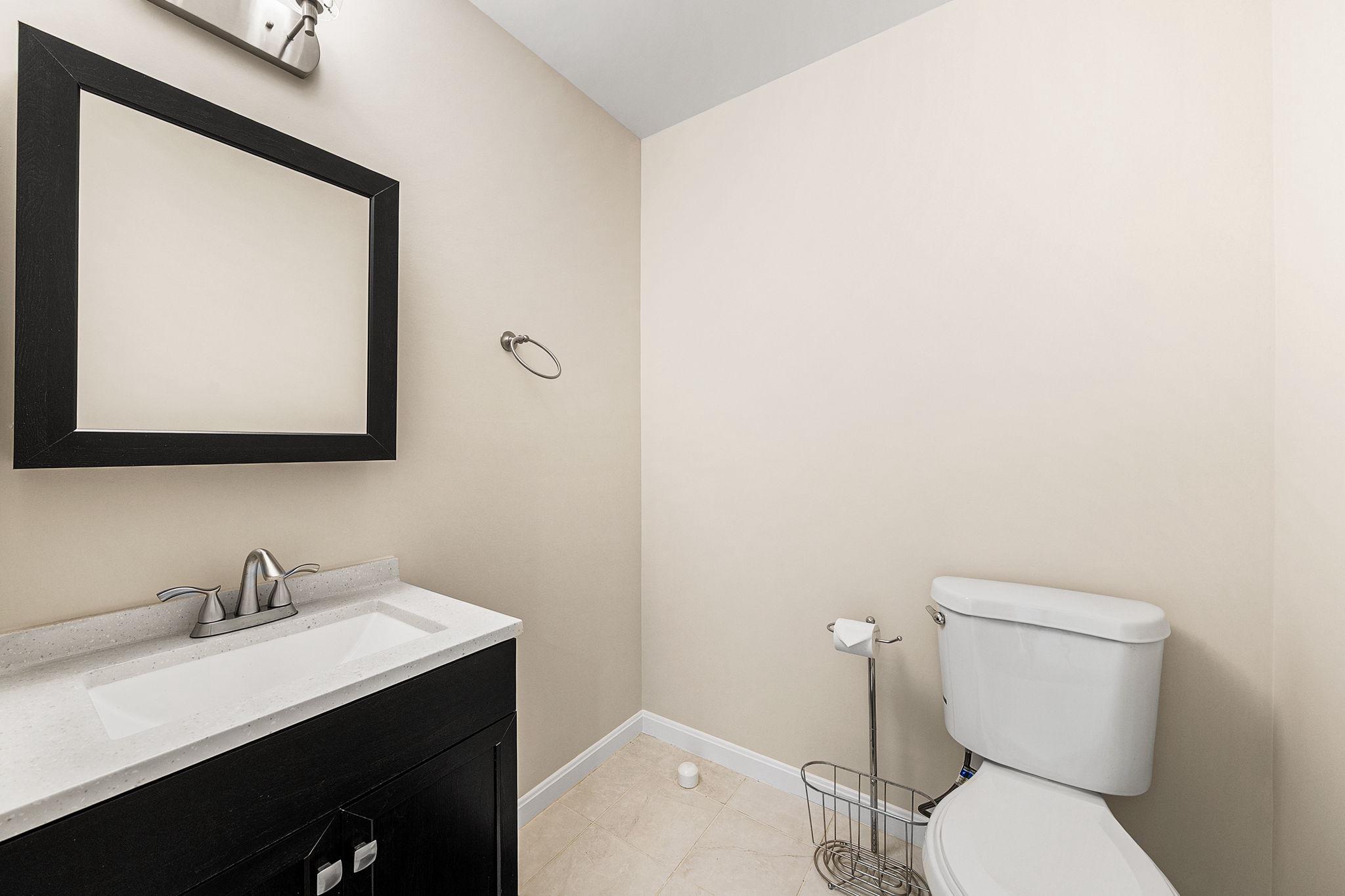 WOOTTON OAKS - Residential