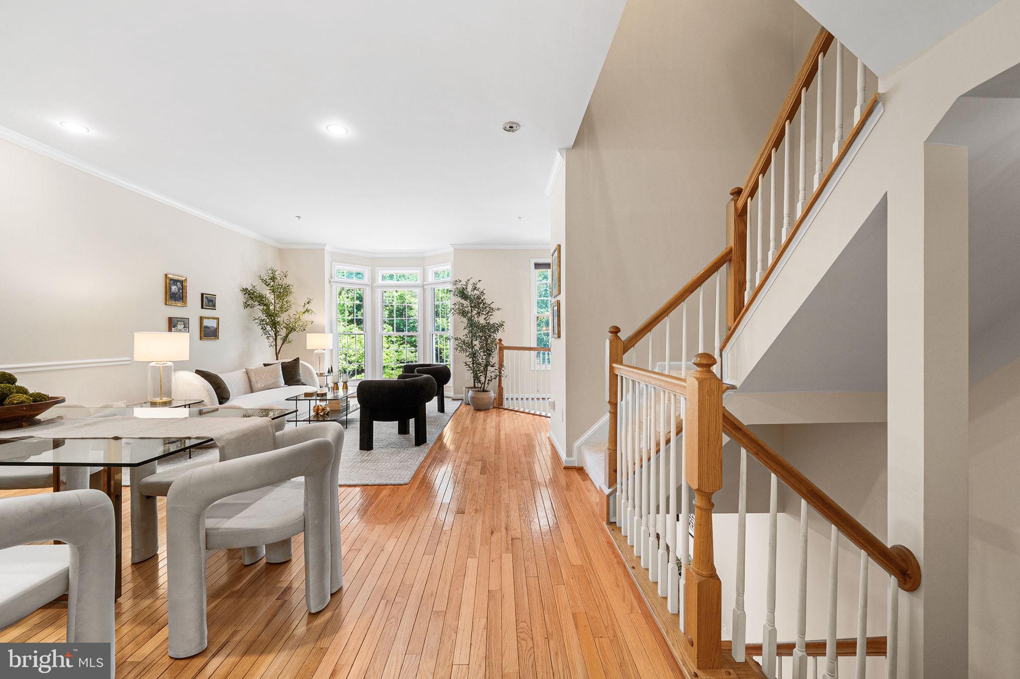 WOOTTON OAKS - Residential