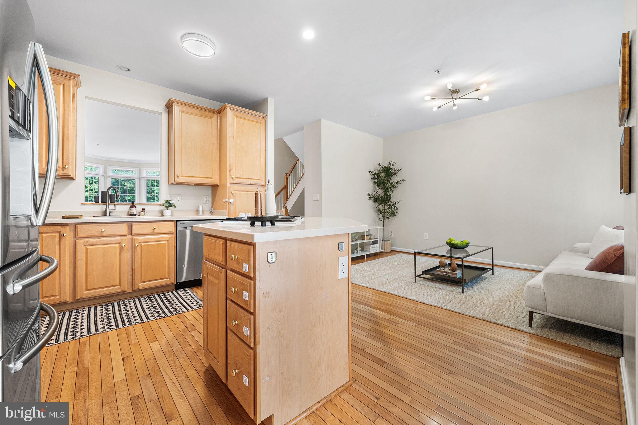WOOTTON OAKS - Residential