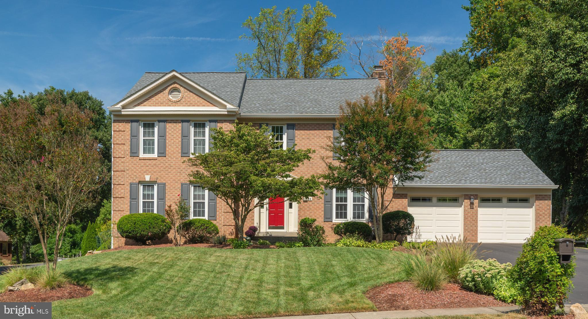 RIVERS EDGE - Residential