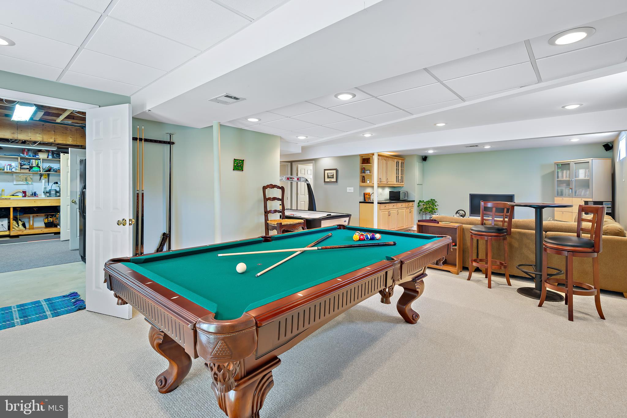 RIVERS EDGE - Residential