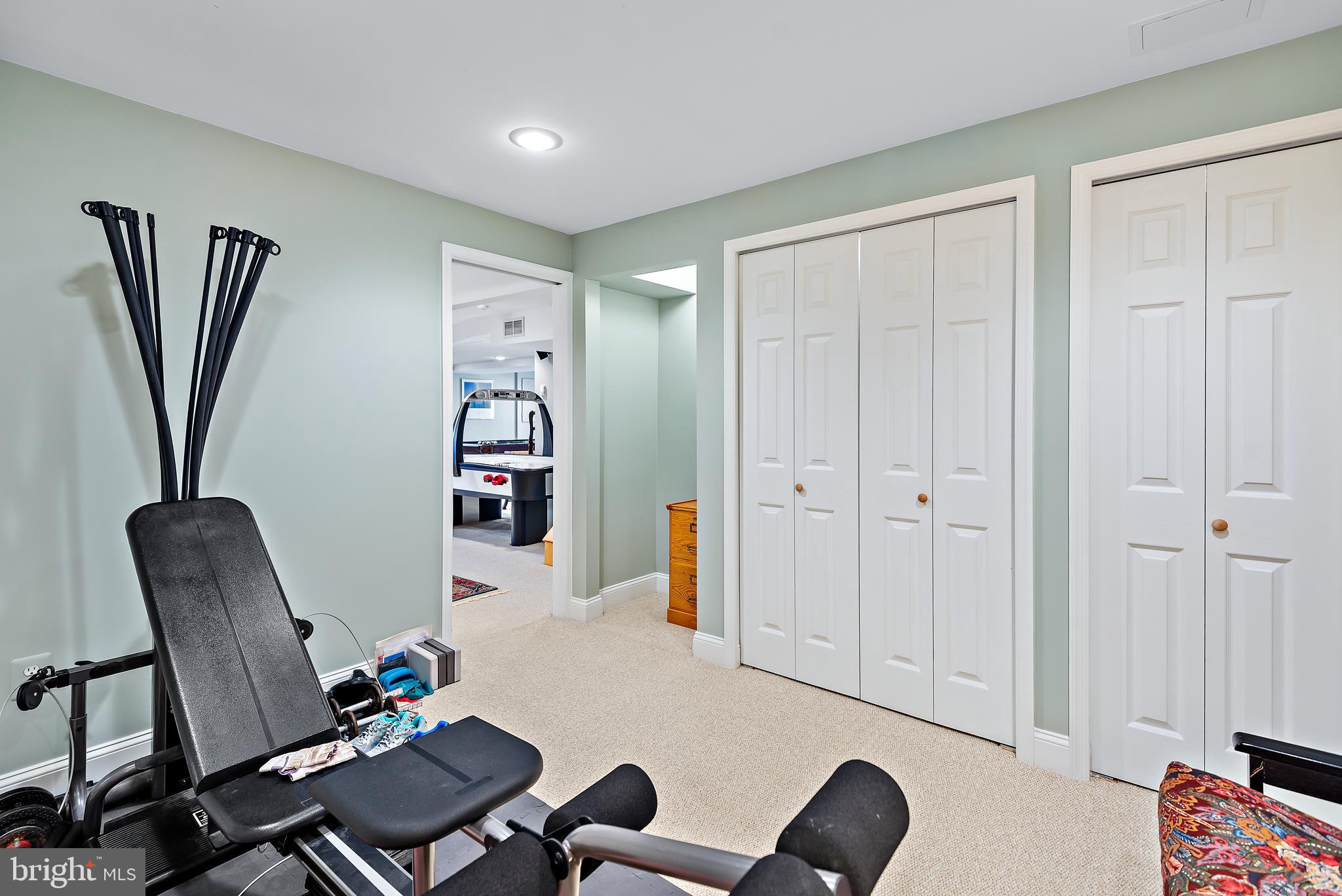 RIVERS EDGE - Residential