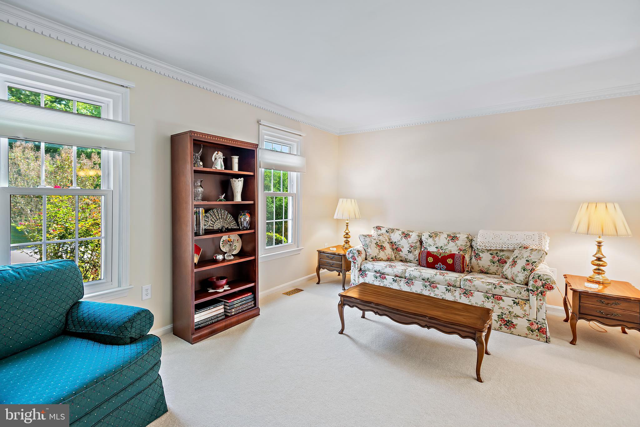 RIVERS EDGE - Residential