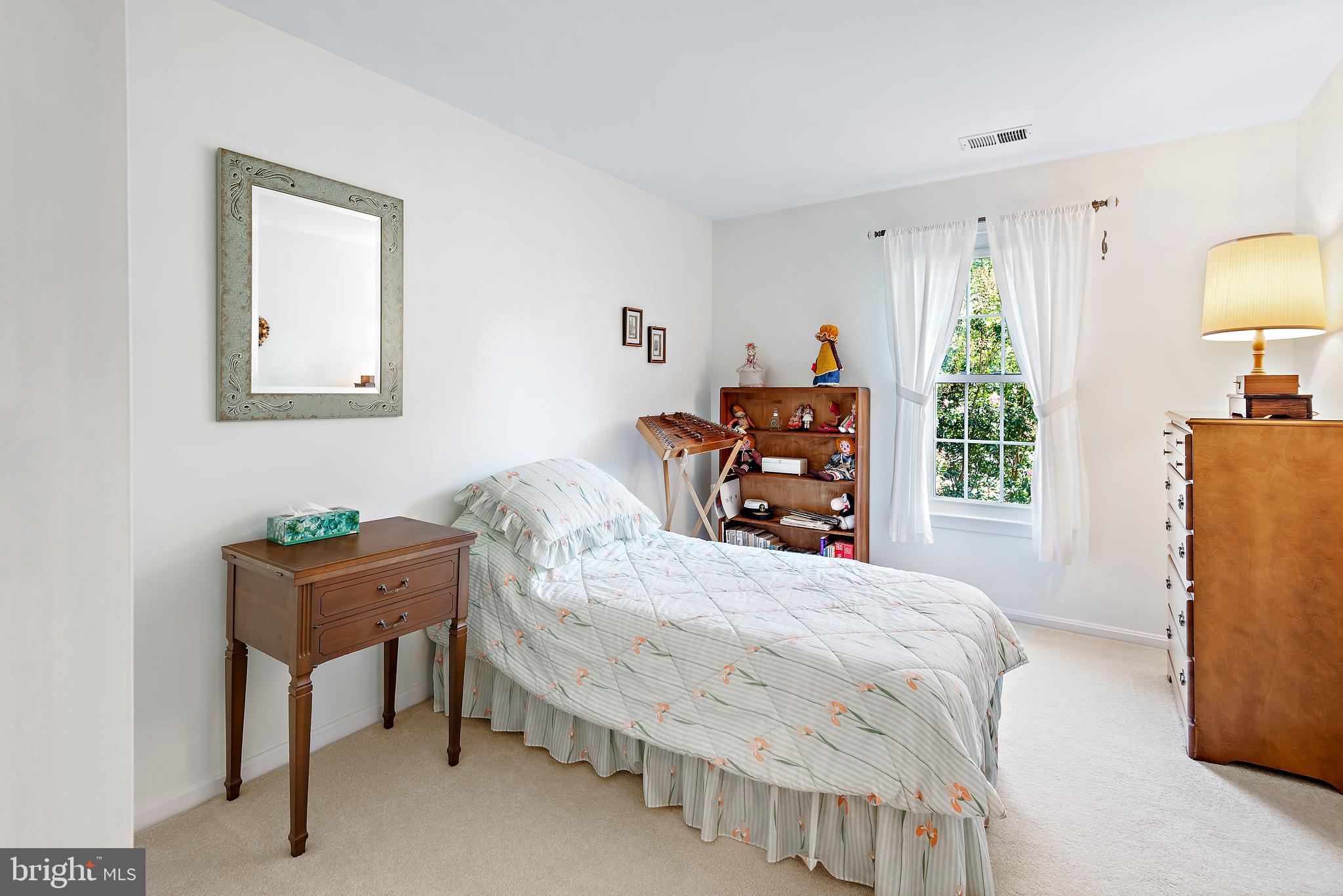 RIVERS EDGE - Residential