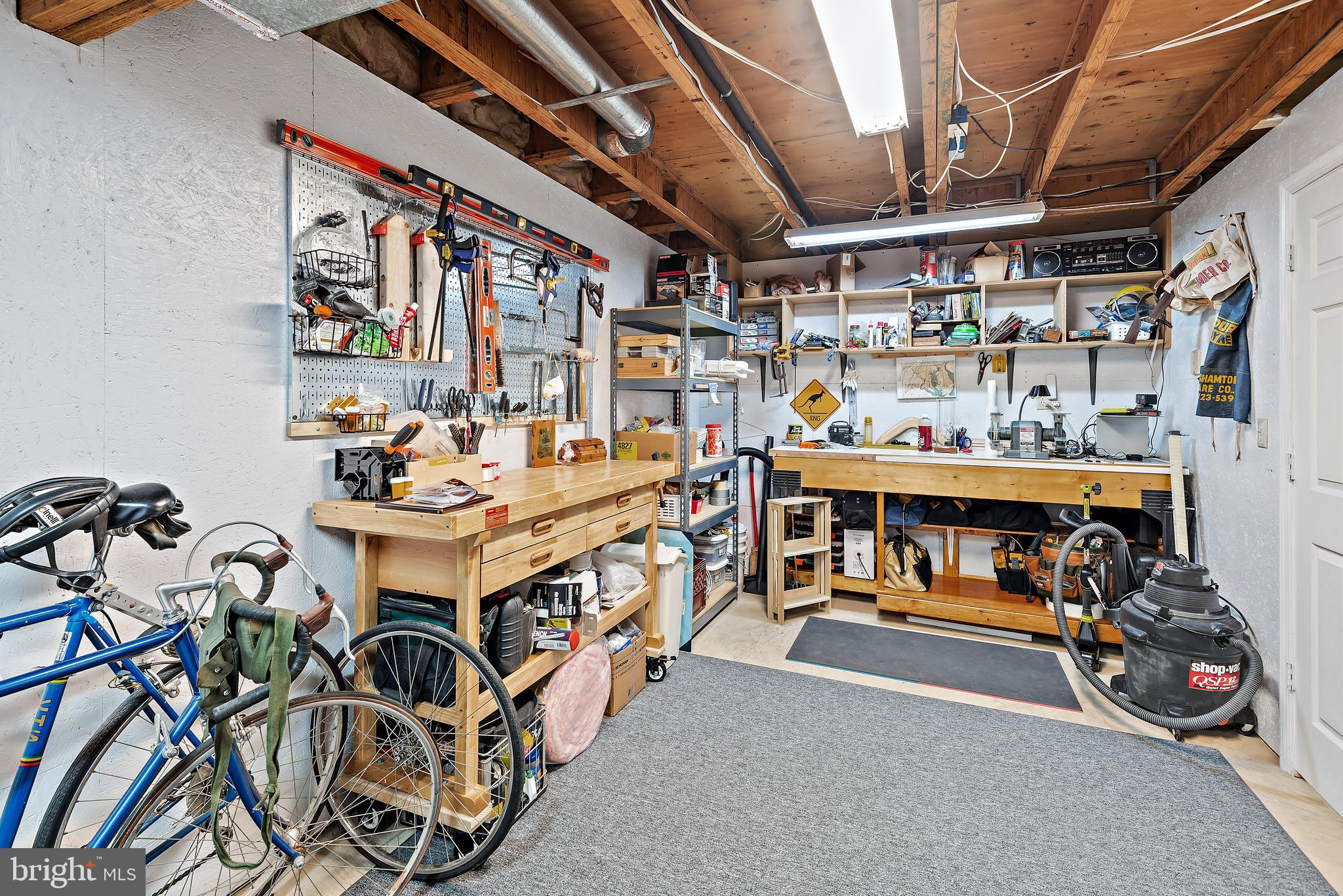 RIVERS EDGE - Residential