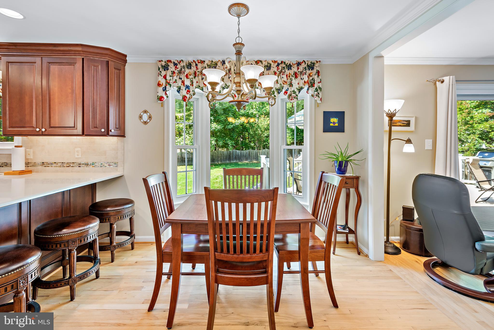 RIVERS EDGE - Residential