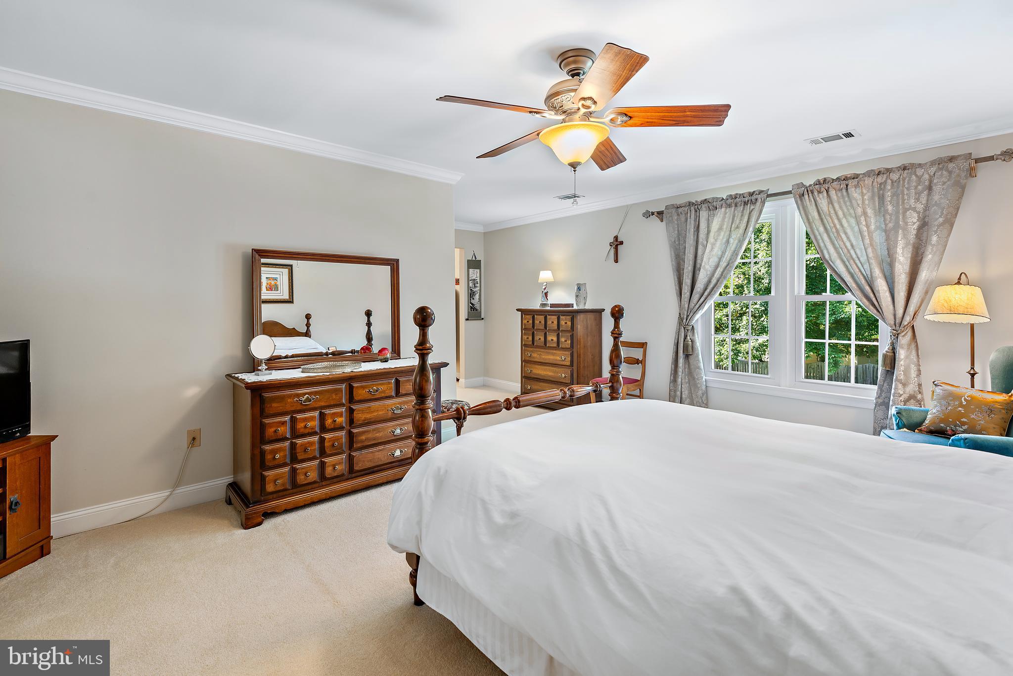 RIVERS EDGE - Residential