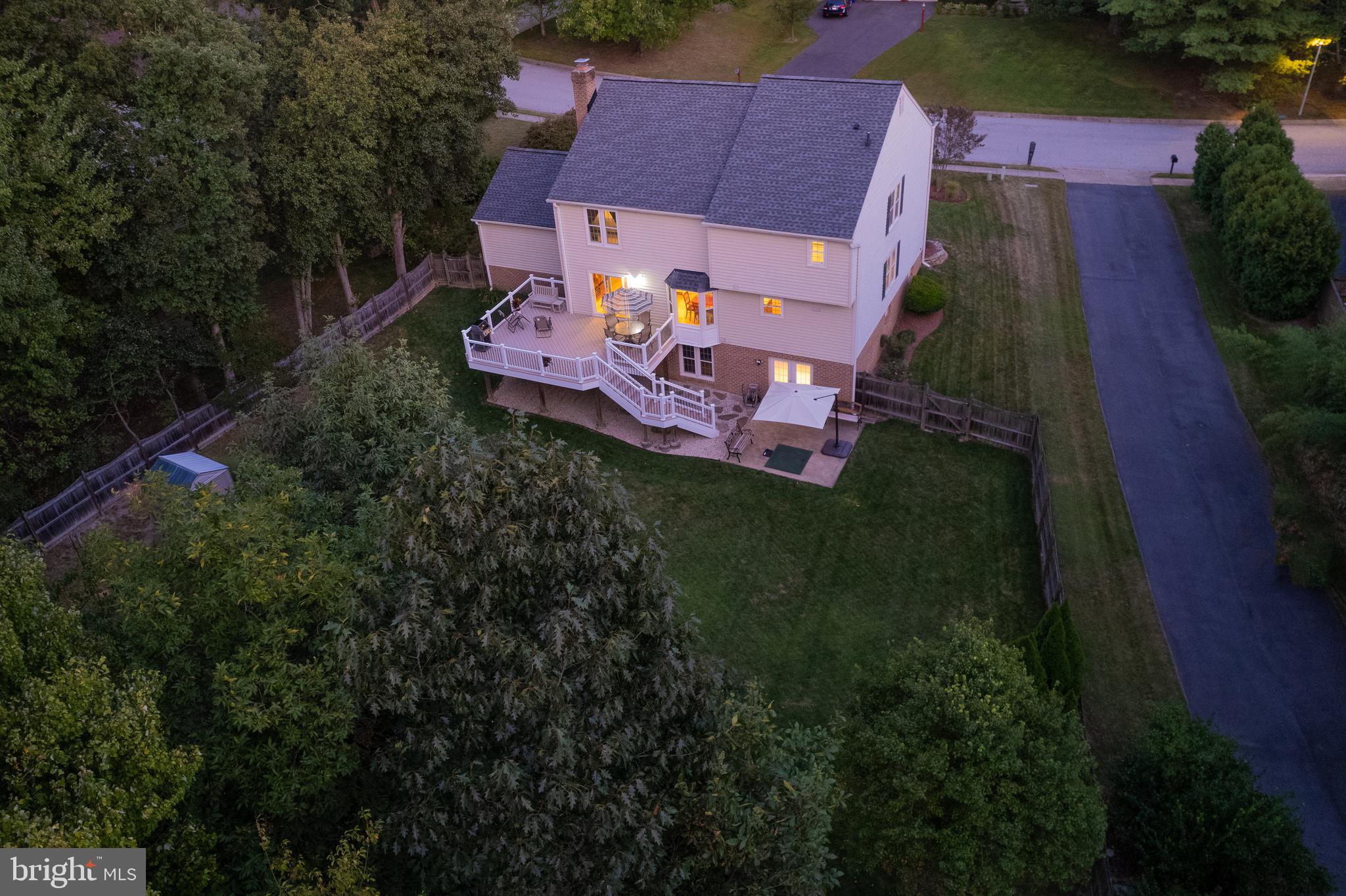 RIVERS EDGE - Residential