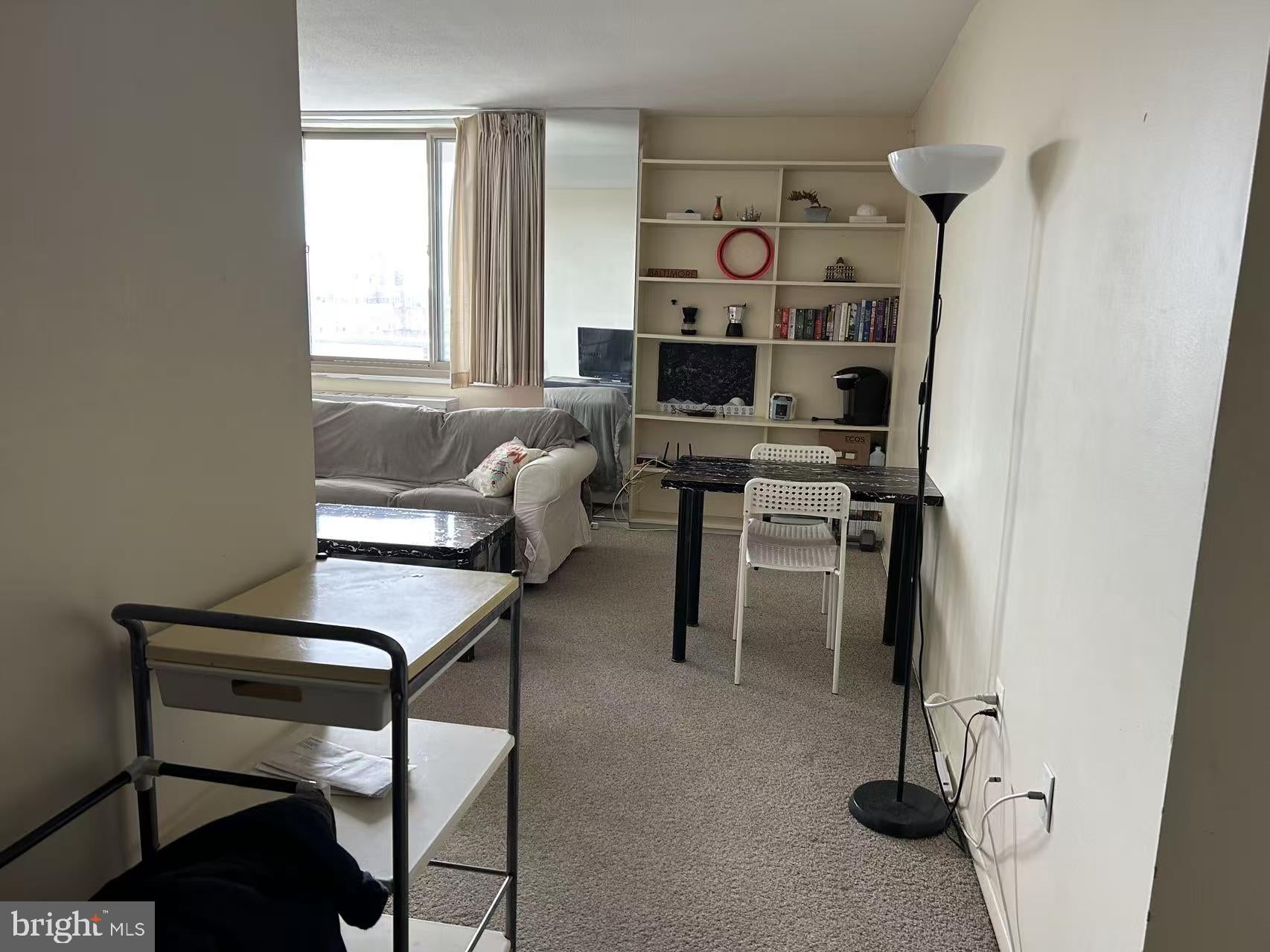 1 E UNIVERSITY PARKWAY 1001
