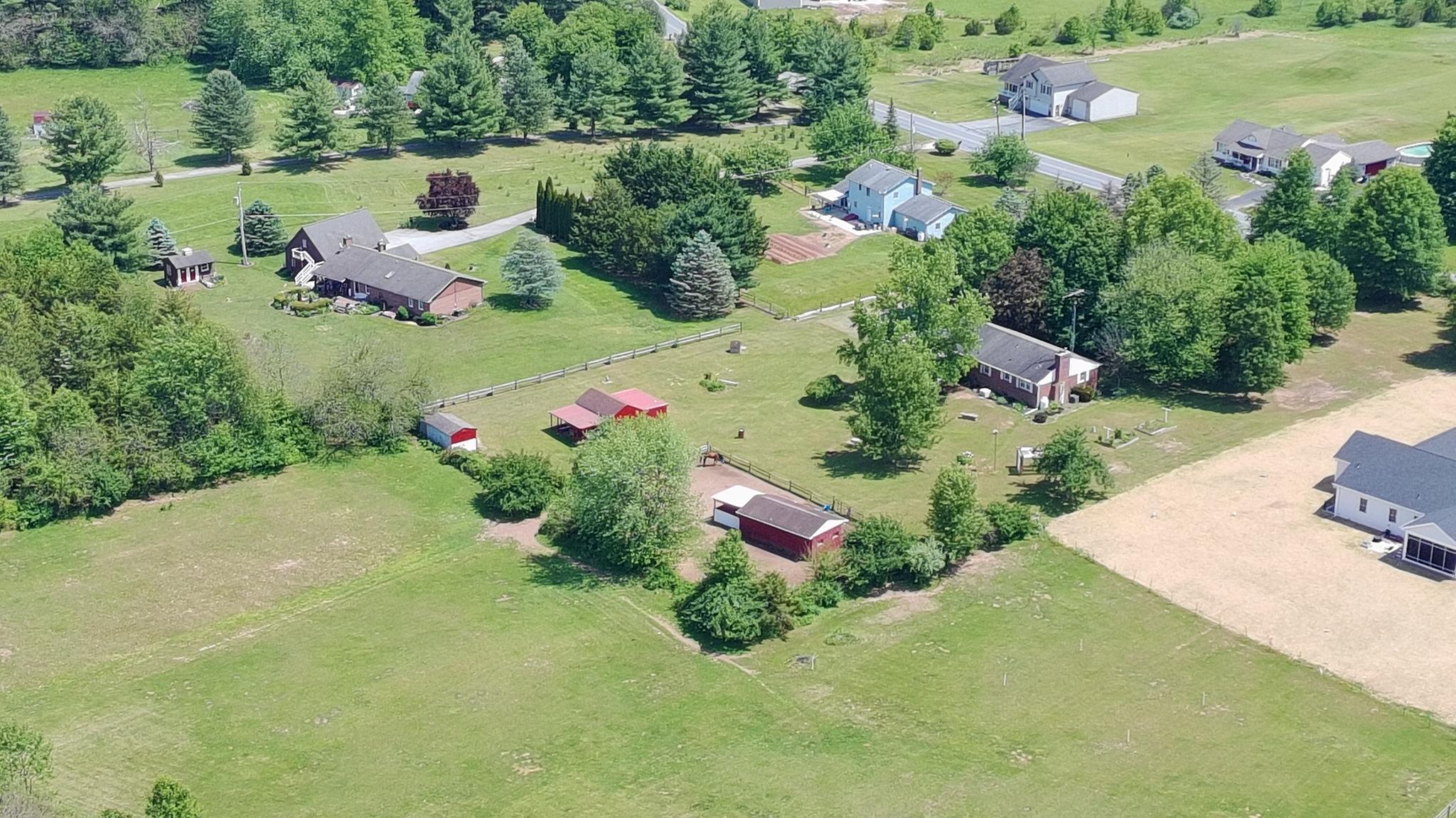 HARNEY ROAD COUNTRYSIDE - Residential