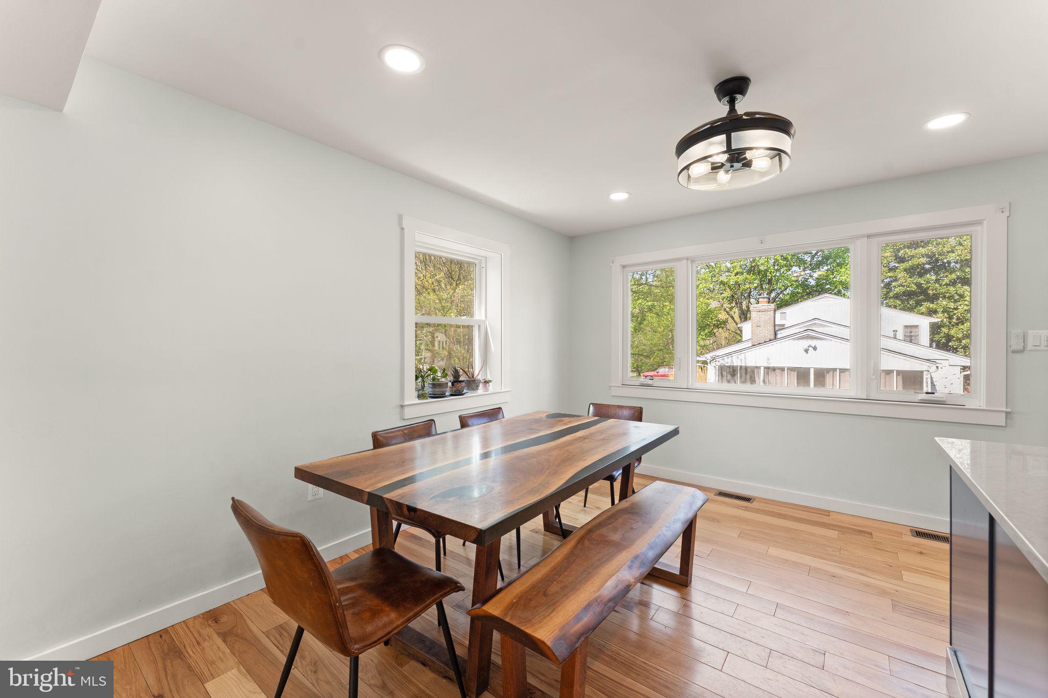 RIDGE MANOR - Residential