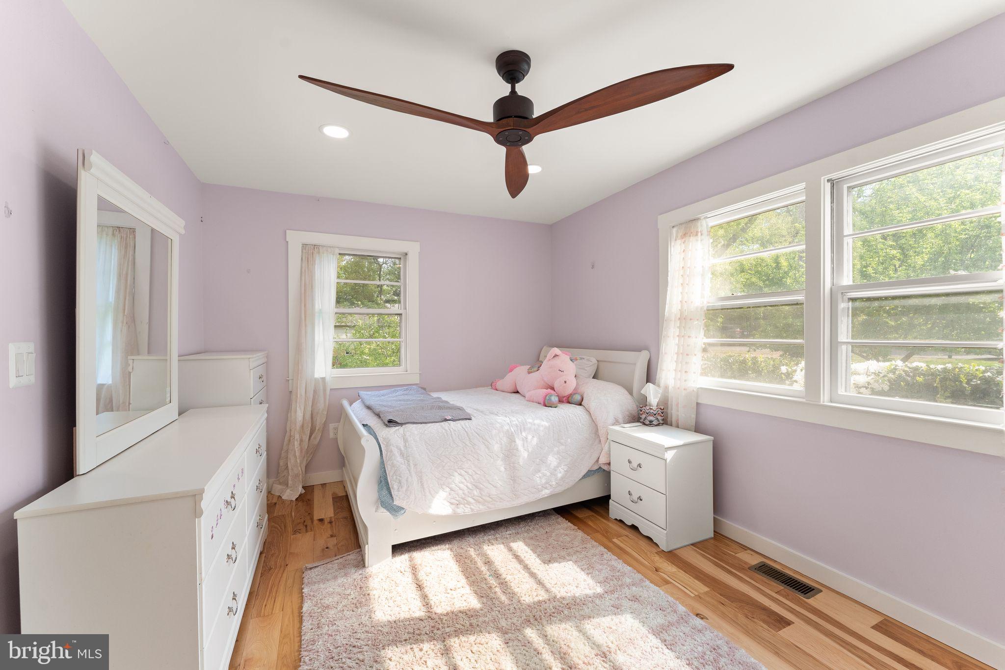 RIDGE MANOR - Residential