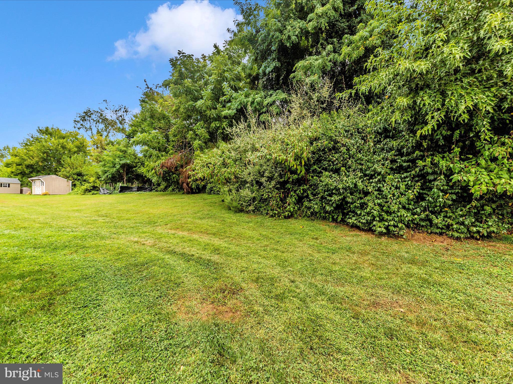 LAKESIDE - Residential