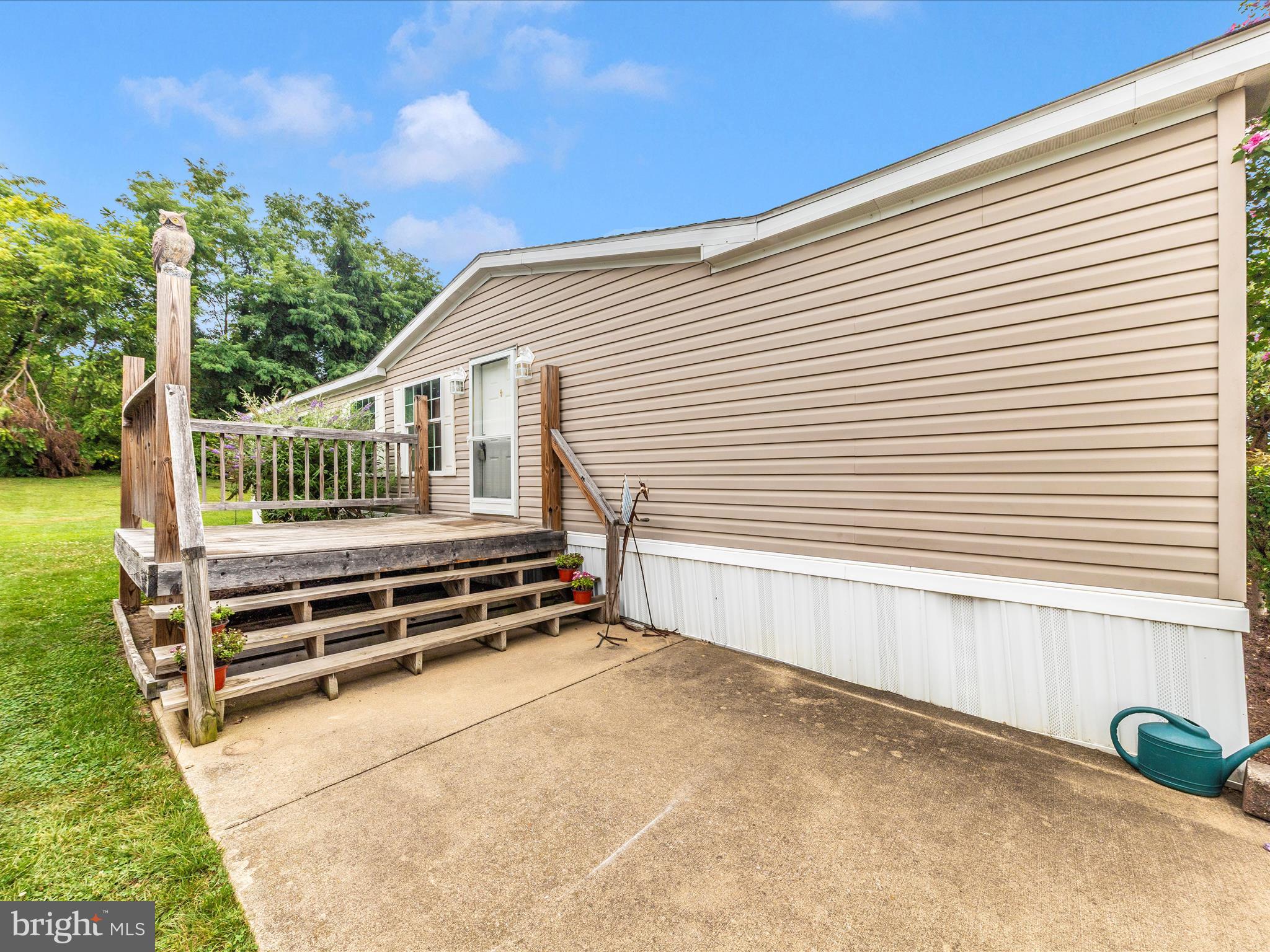 LAKESIDE - Residential