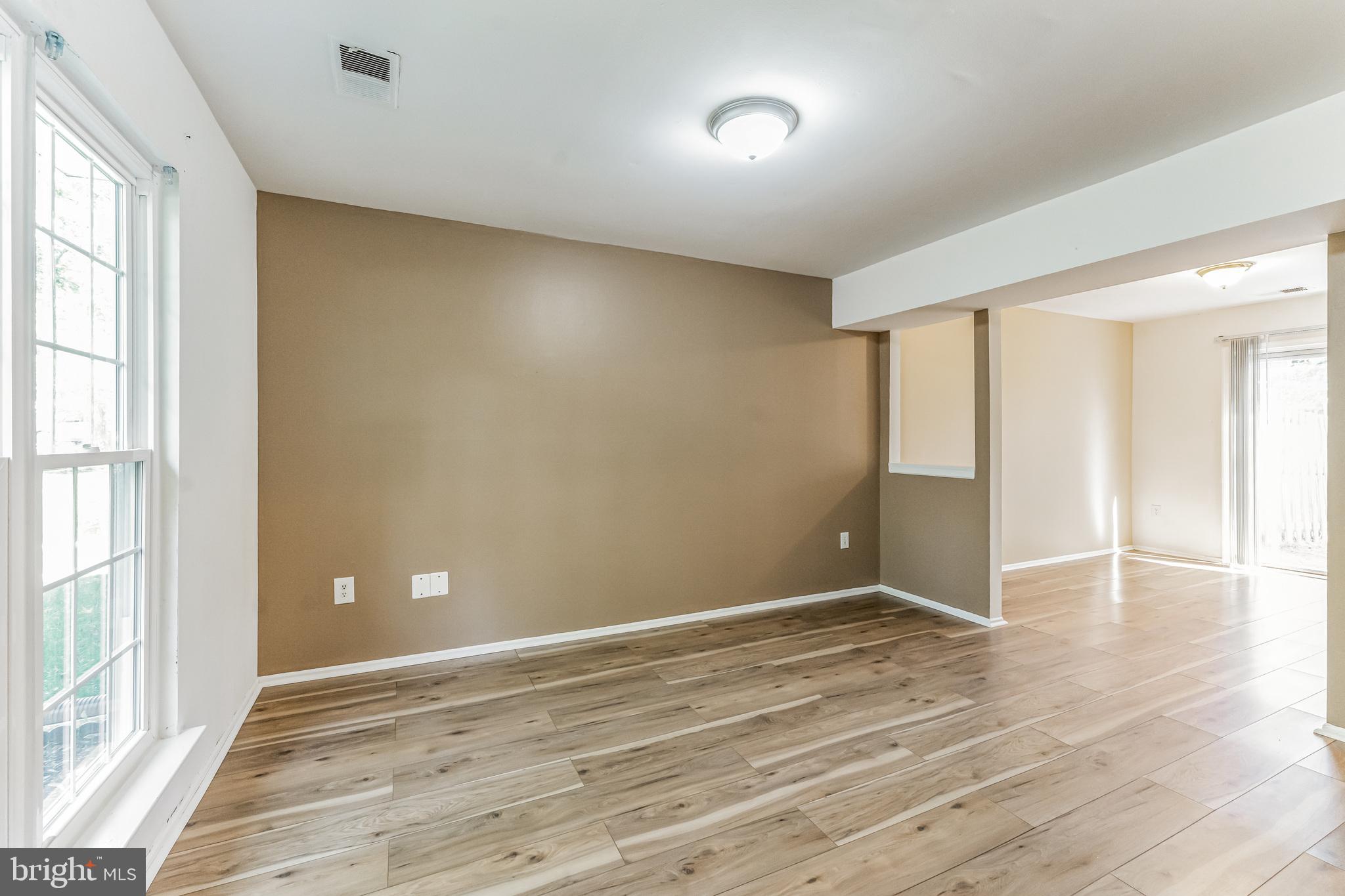 ST CHARLES WAKEFIELD - Residential