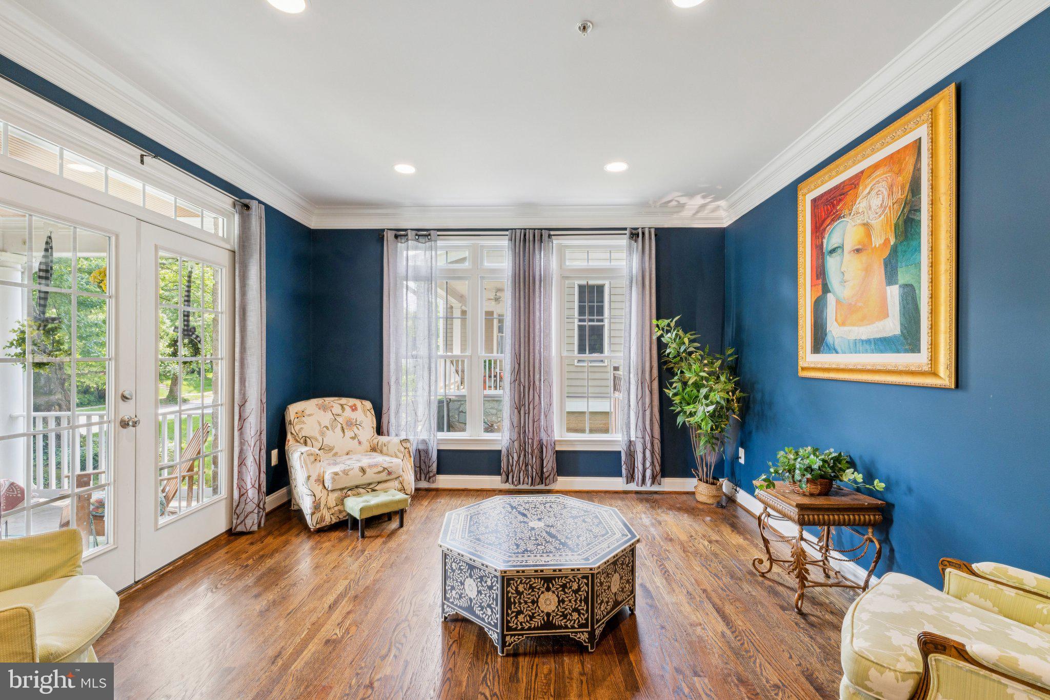 ALTA VISTA GARDENS - Residential