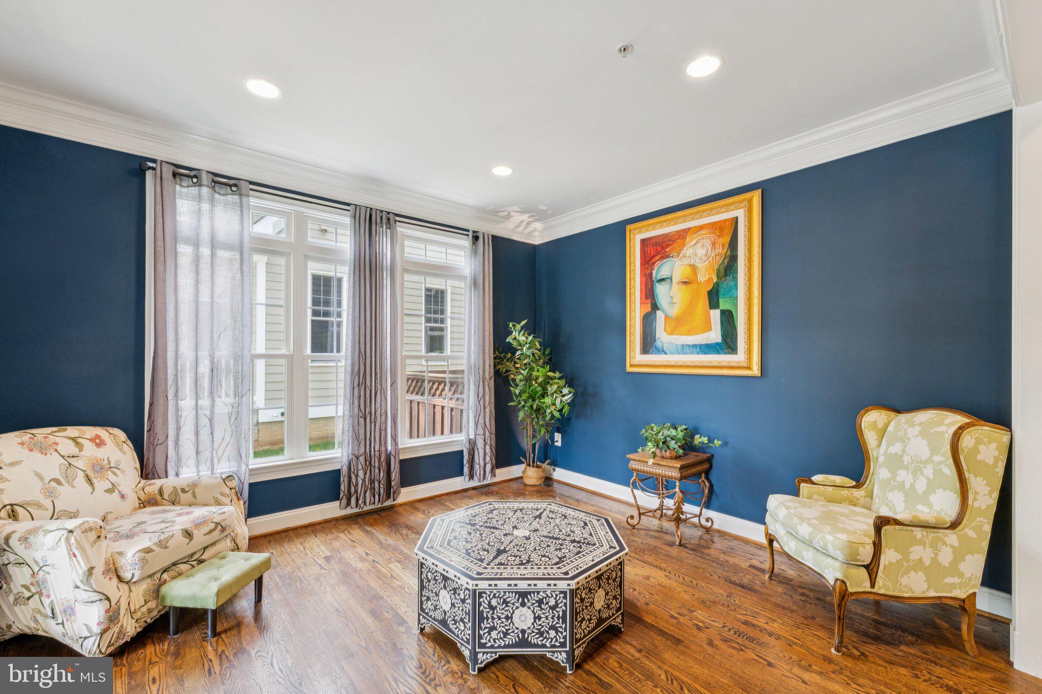 ALTA VISTA GARDENS - Residential