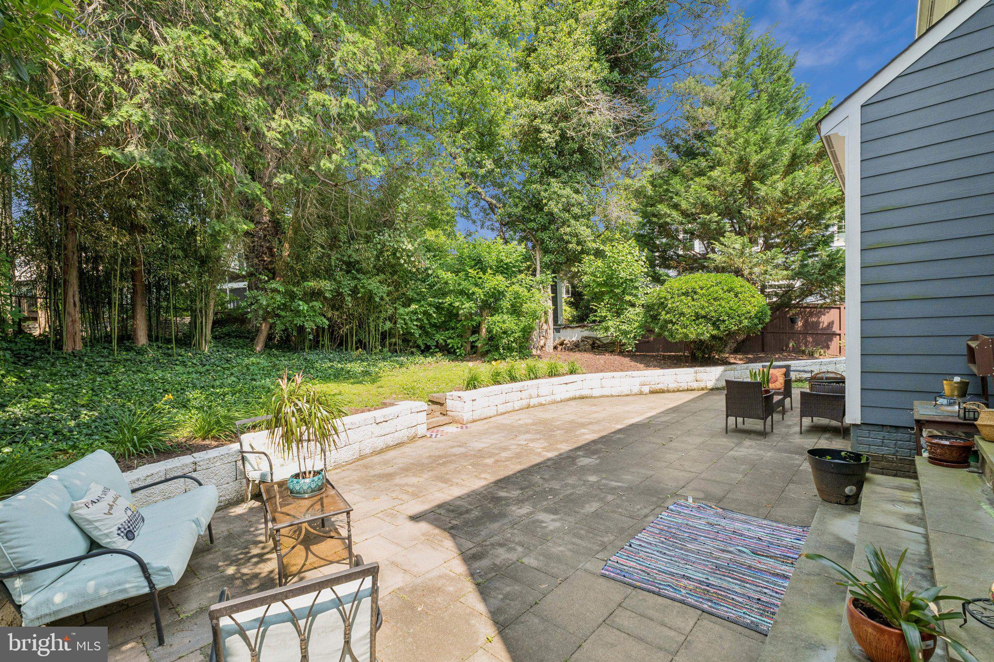 ALTA VISTA GARDENS - Residential