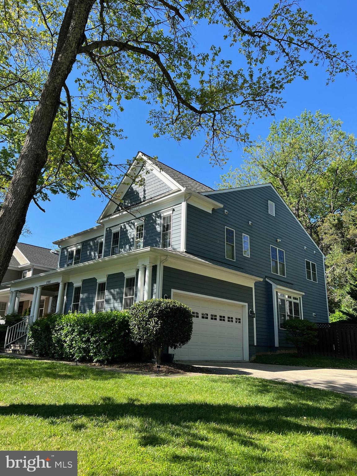 ALTA VISTA GARDENS - Residential