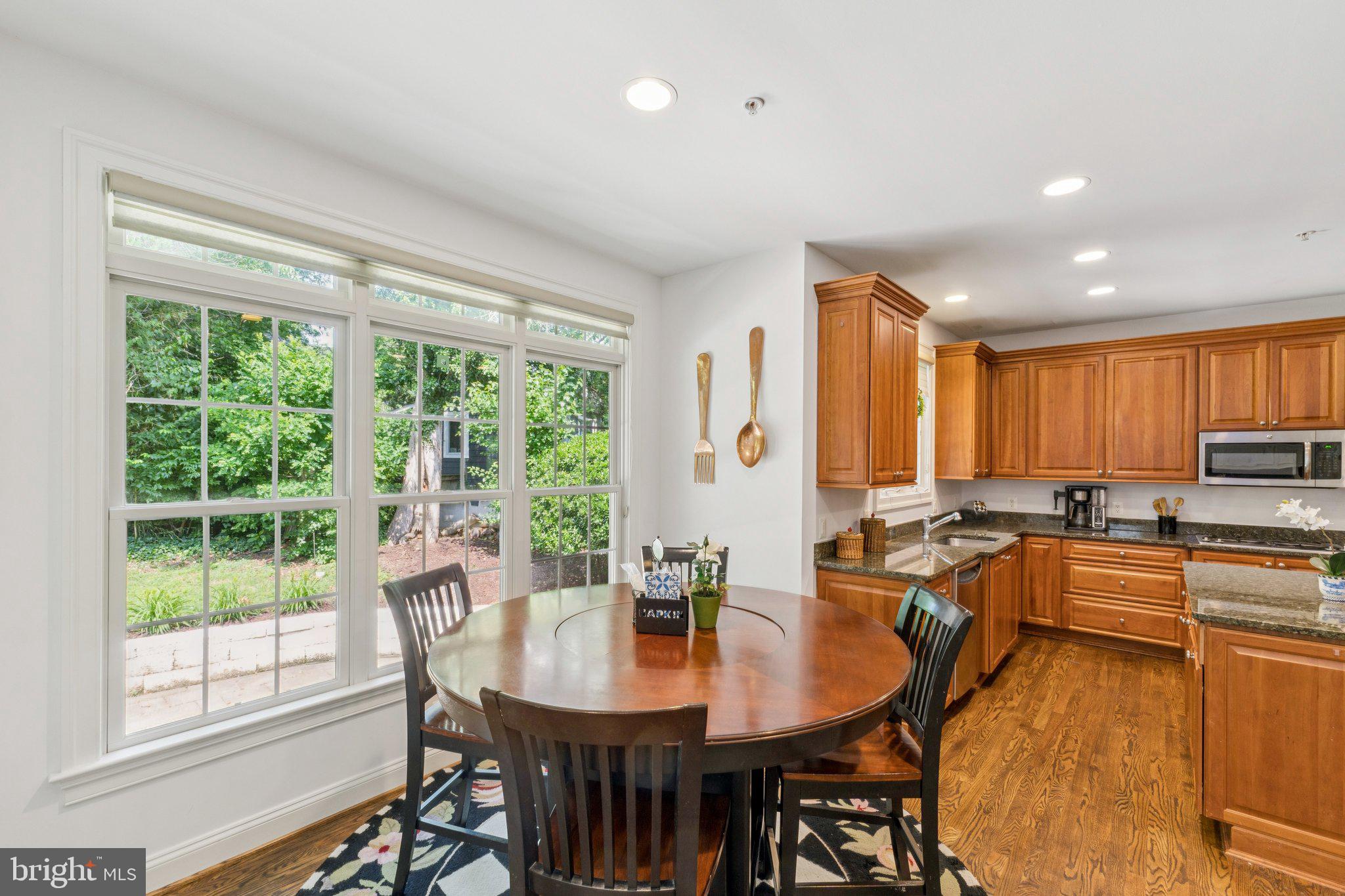 ALTA VISTA GARDENS - Residential