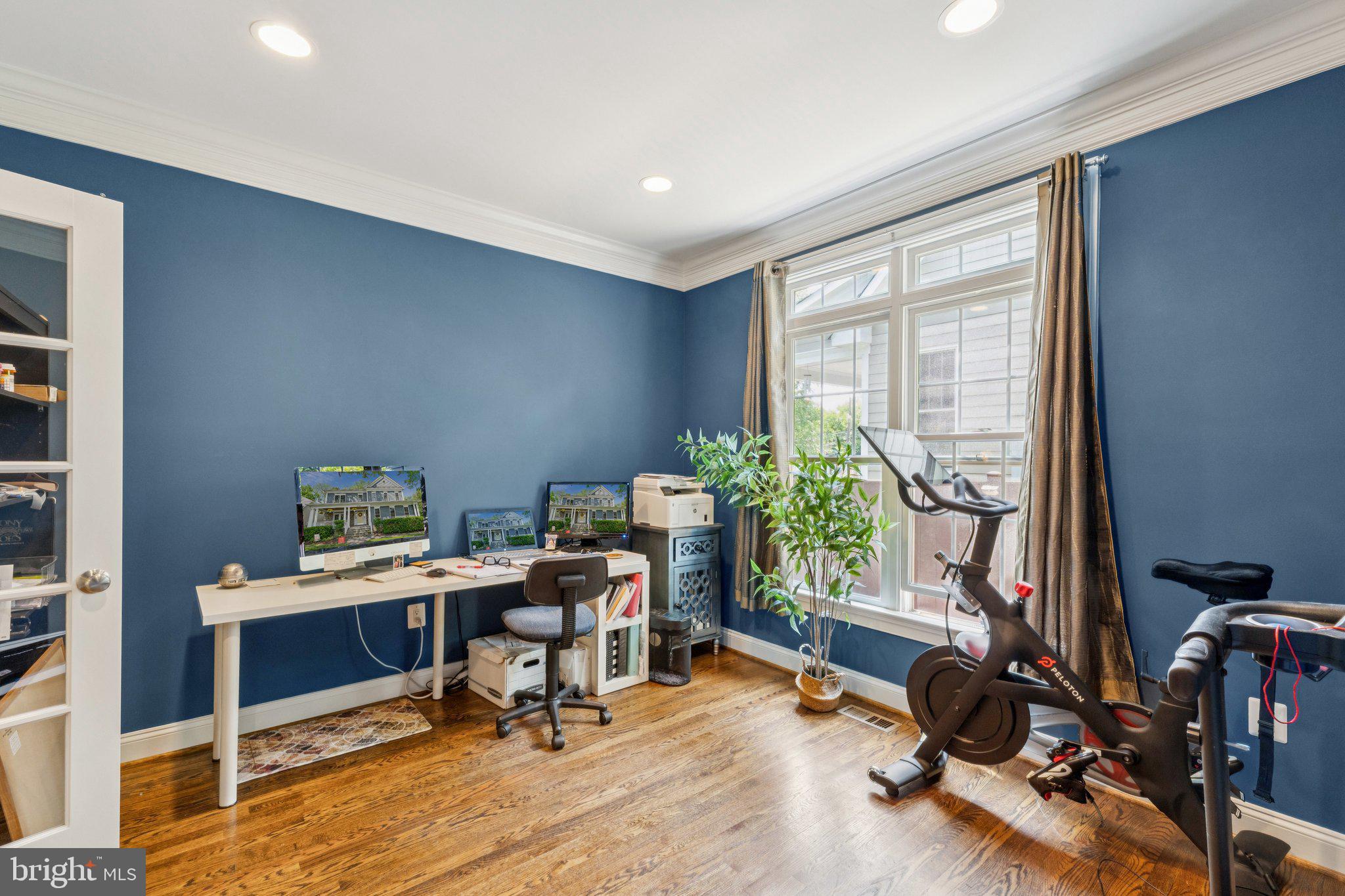 ALTA VISTA GARDENS - Residential