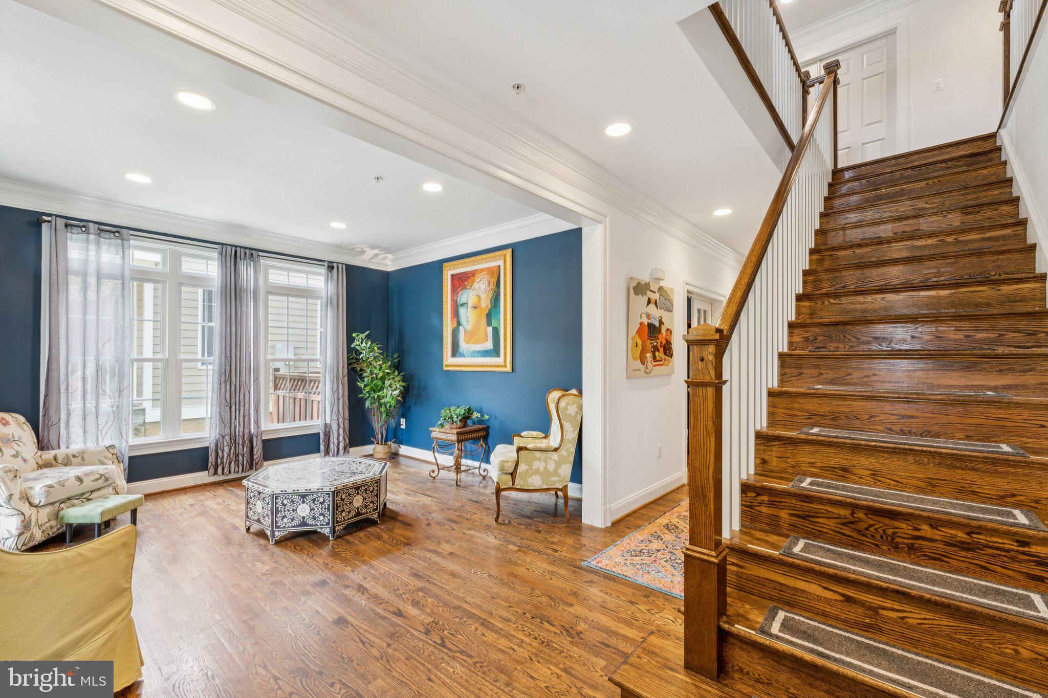 ALTA VISTA GARDENS - Residential