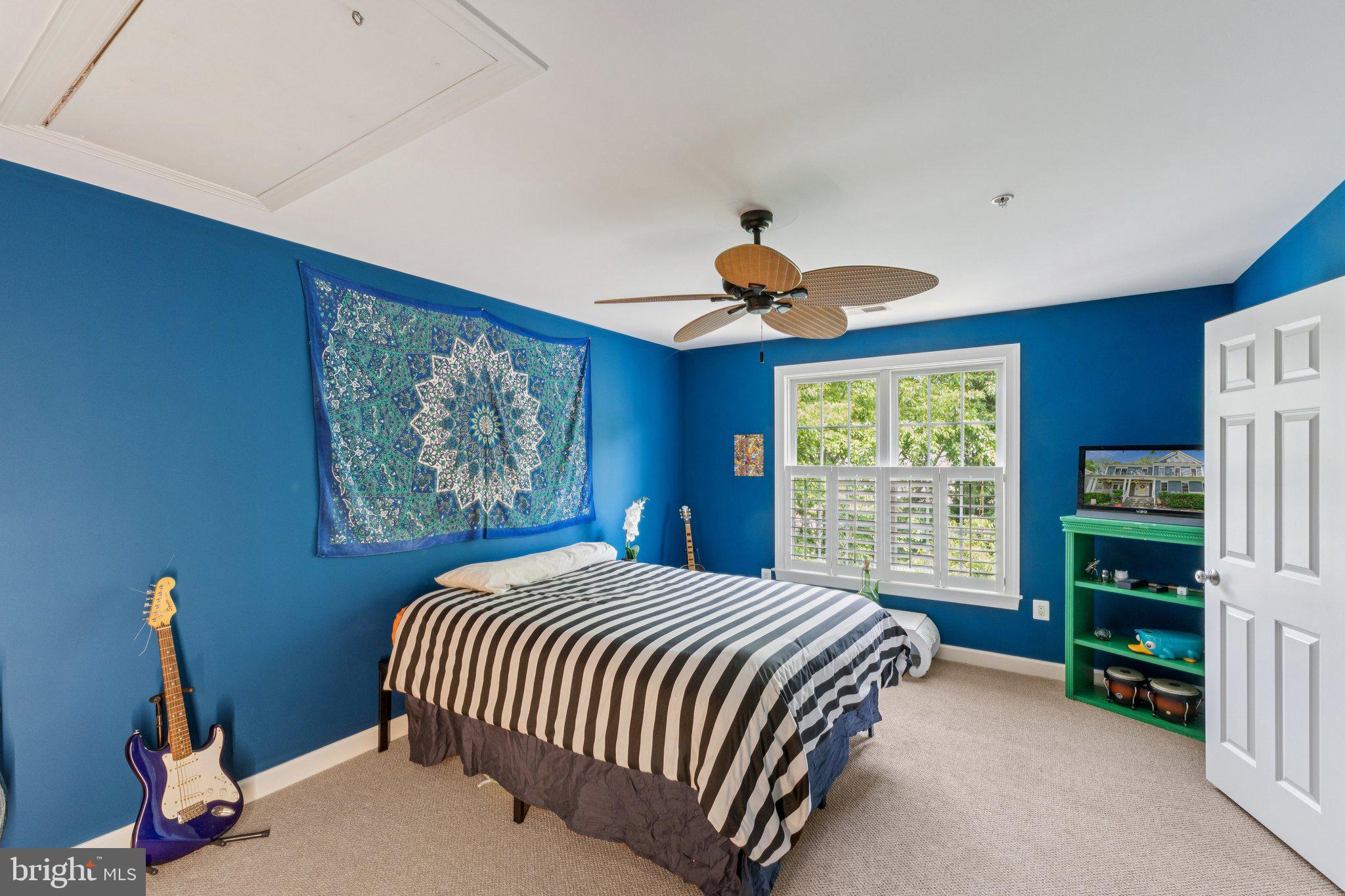 ALTA VISTA GARDENS - Residential