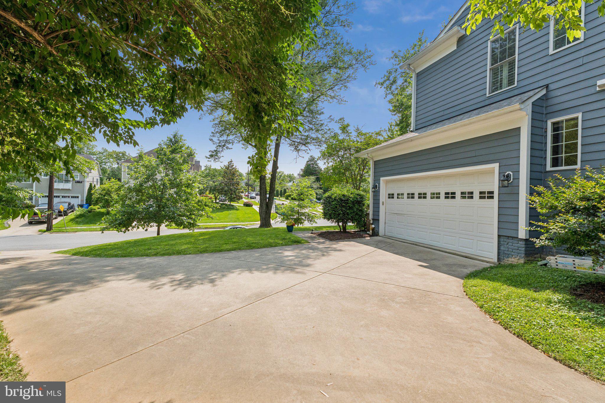 ALTA VISTA GARDENS - Residential