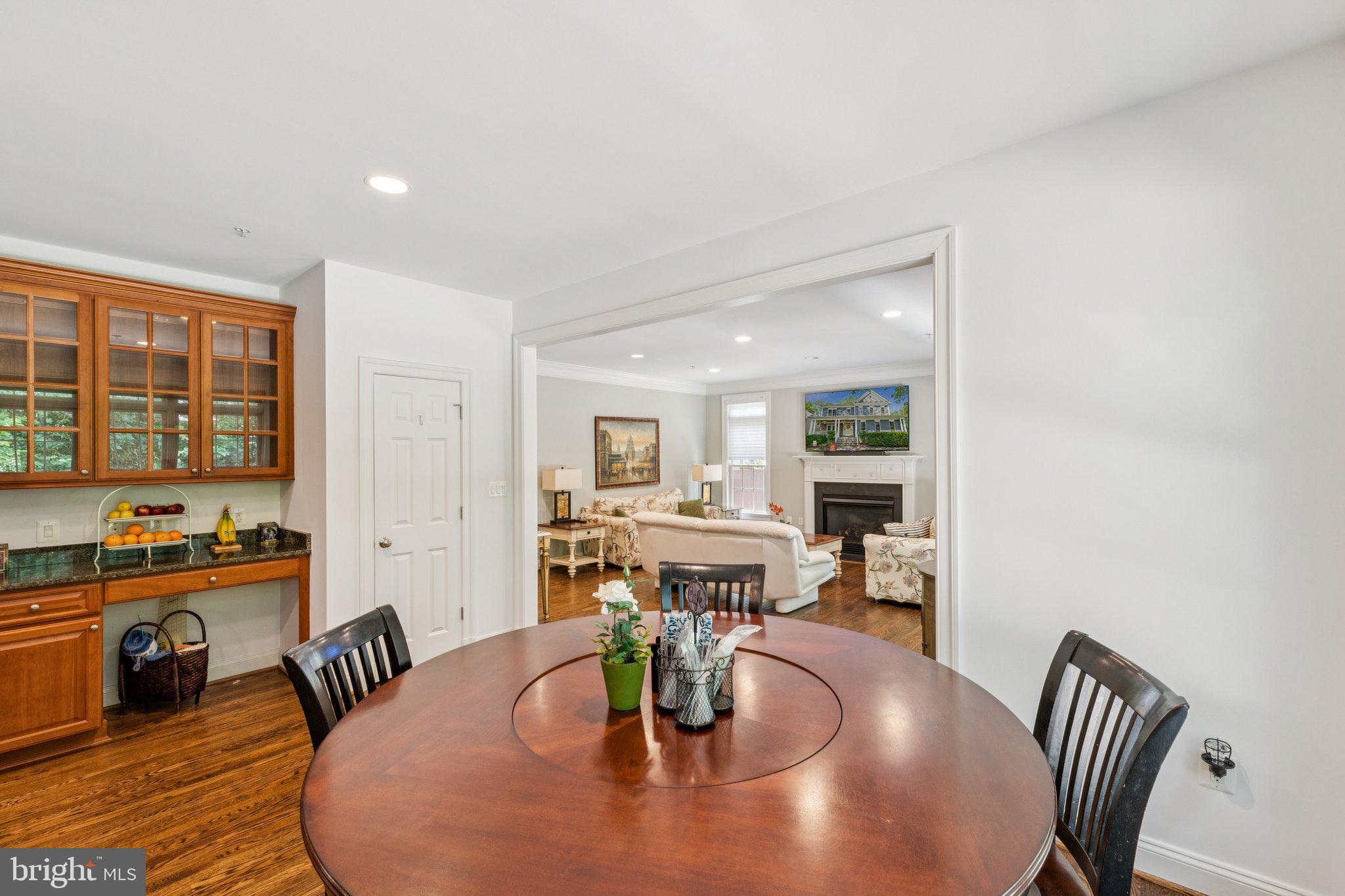 ALTA VISTA GARDENS - Residential