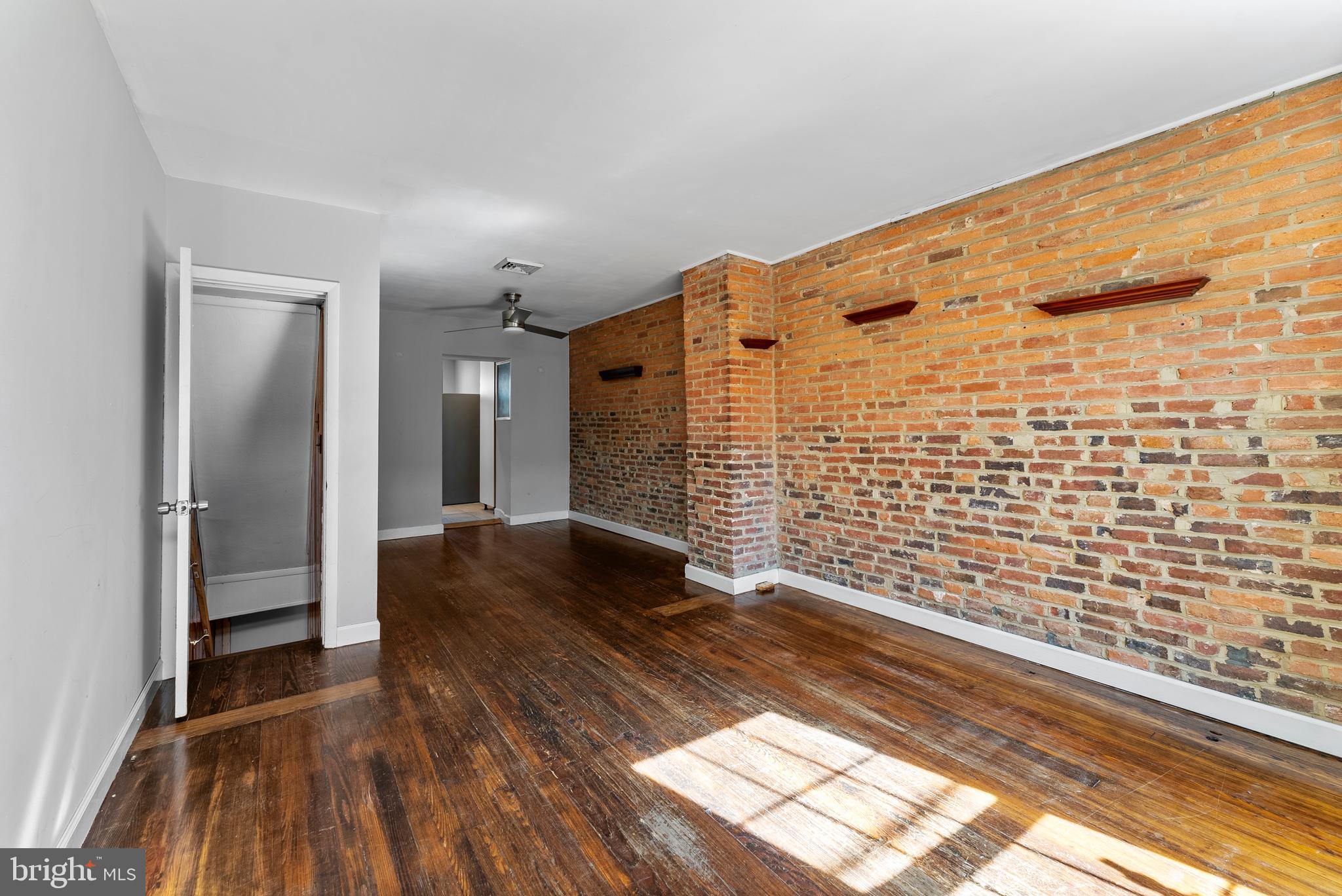 130 E RANDALL STREET