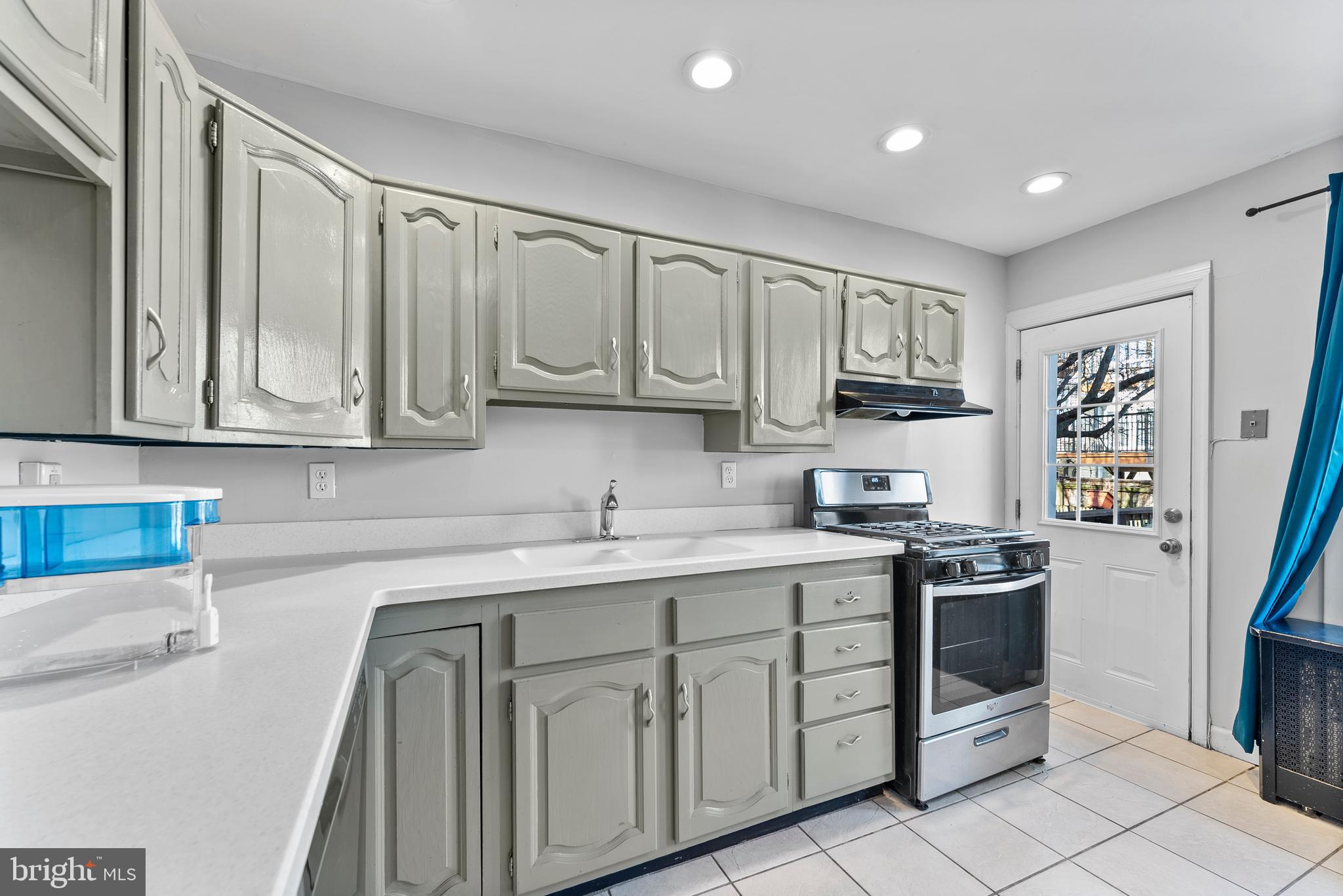 130 E RANDALL STREET