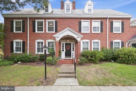 Photo of 4656 34th Street S #B1, ARLINGTON, VA 22206 (MLS # VAAR2079752)