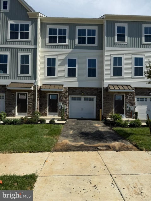Townhouse For Rent - 748 Rosler Way<br/> MIDDLETOWN, DE 19709