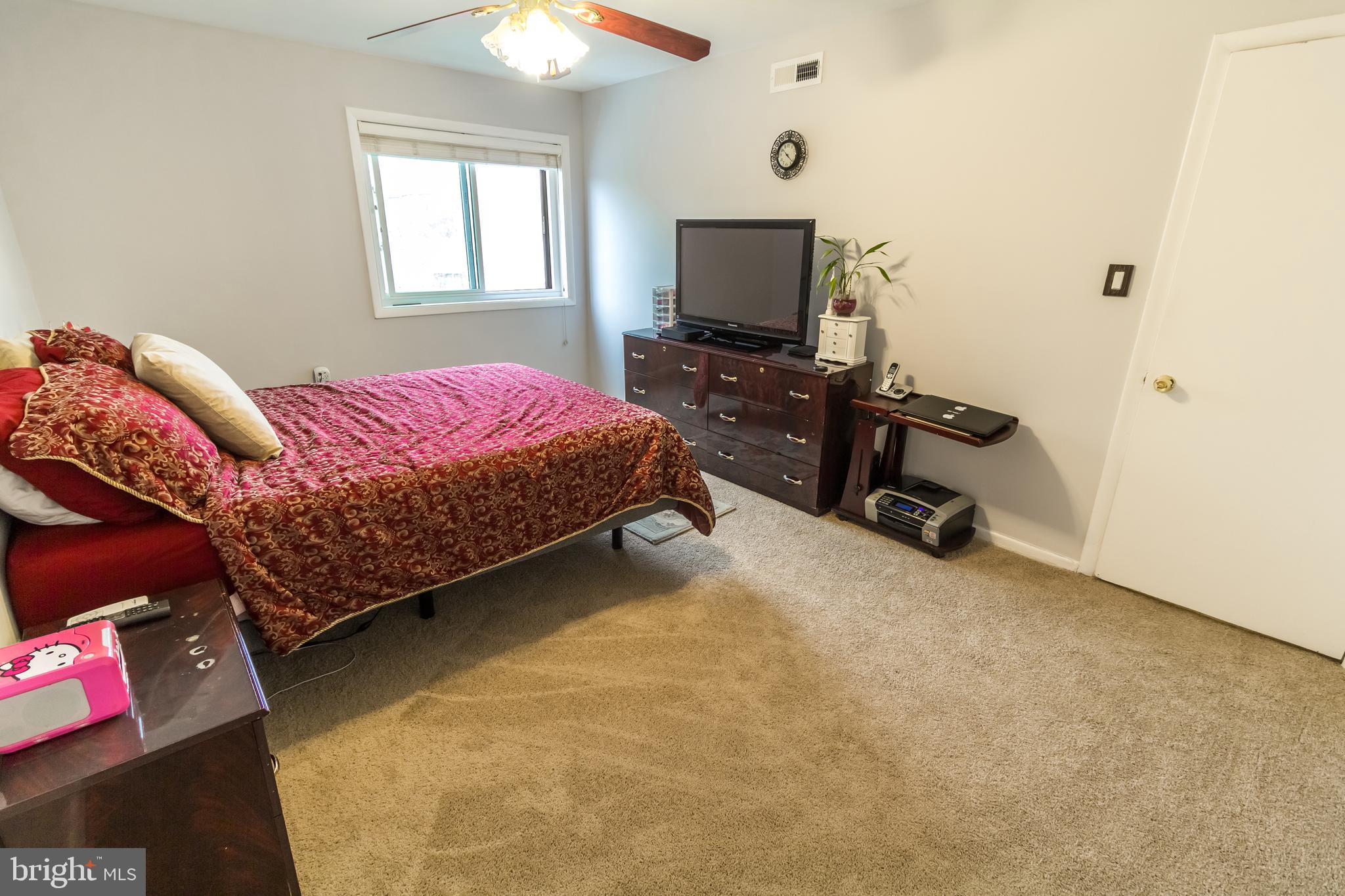 BOLLING BROOK - Residential